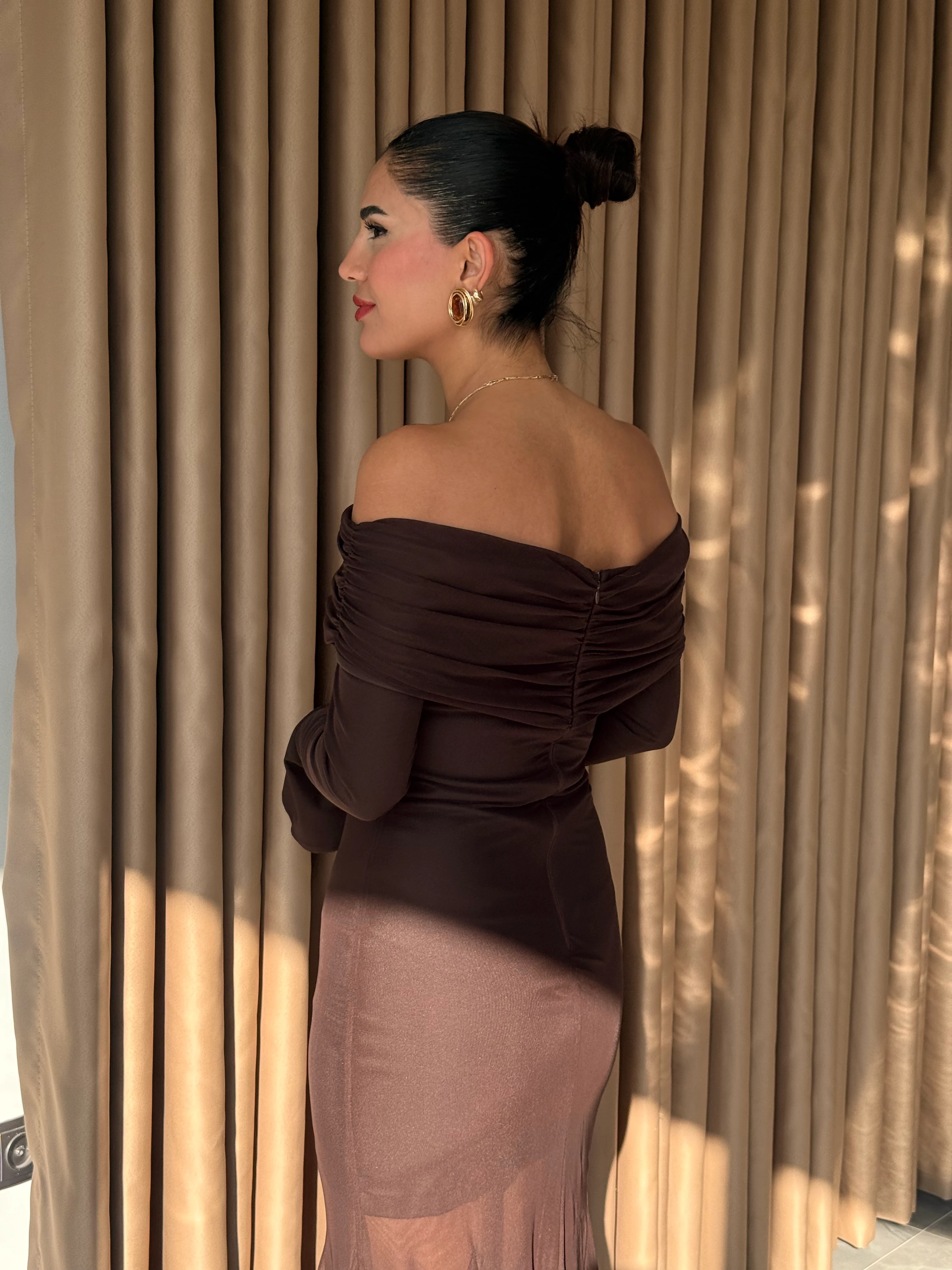 Madonna Yaka Eteği Tül Elbise