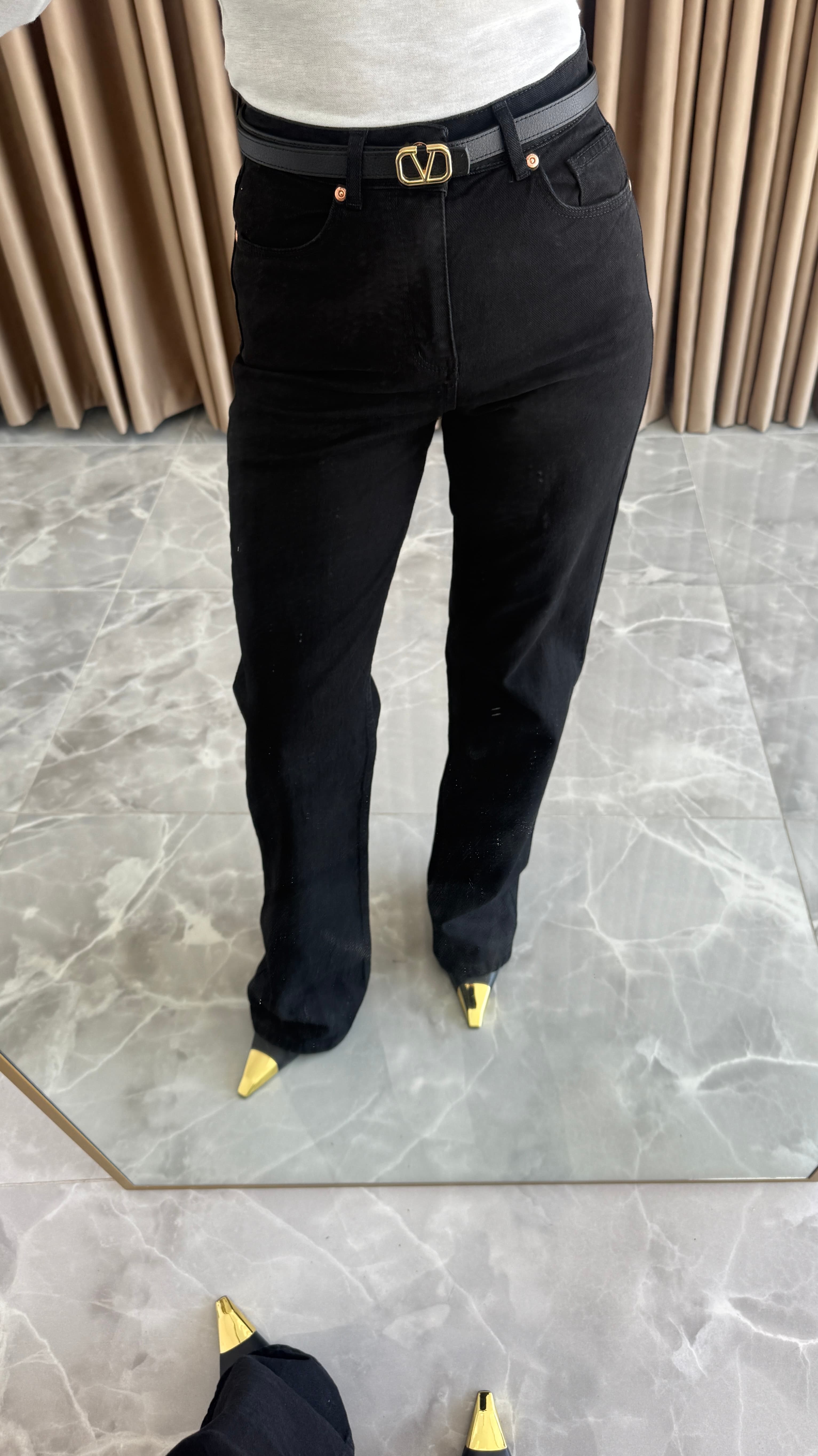 Siyah Straight Jean