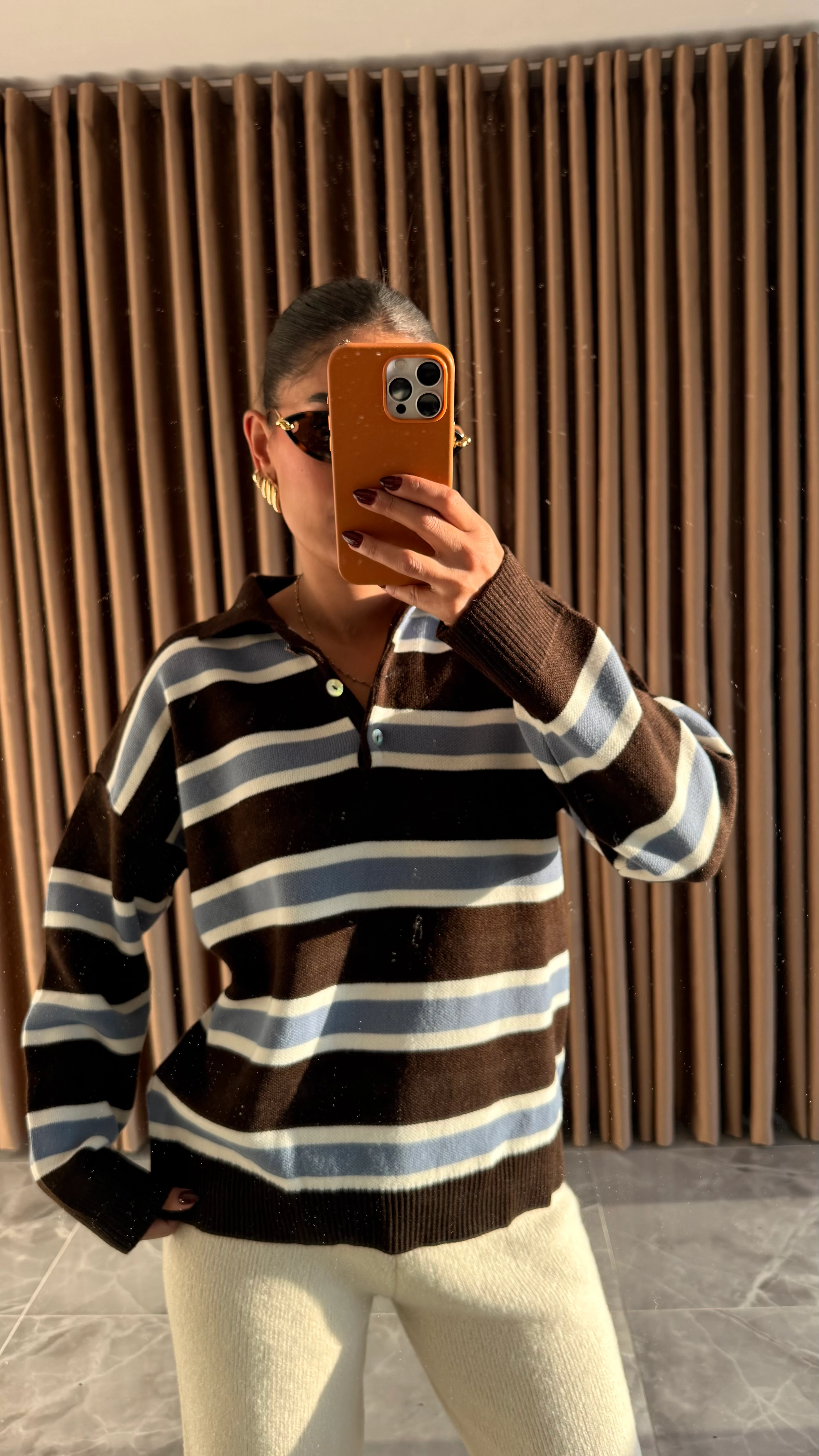 Yakalı Koyu Şeritli Triko