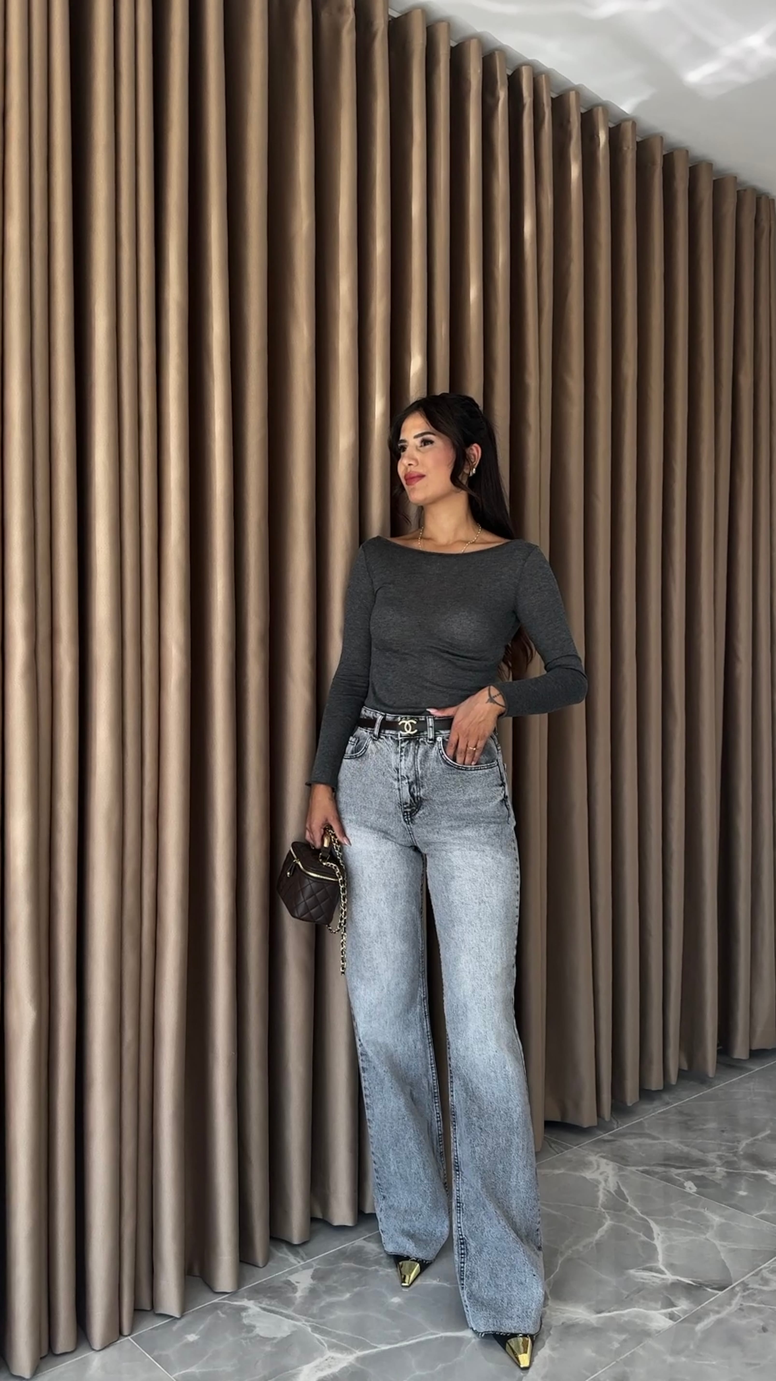 Gri Yıkamalı Straight Jean 044