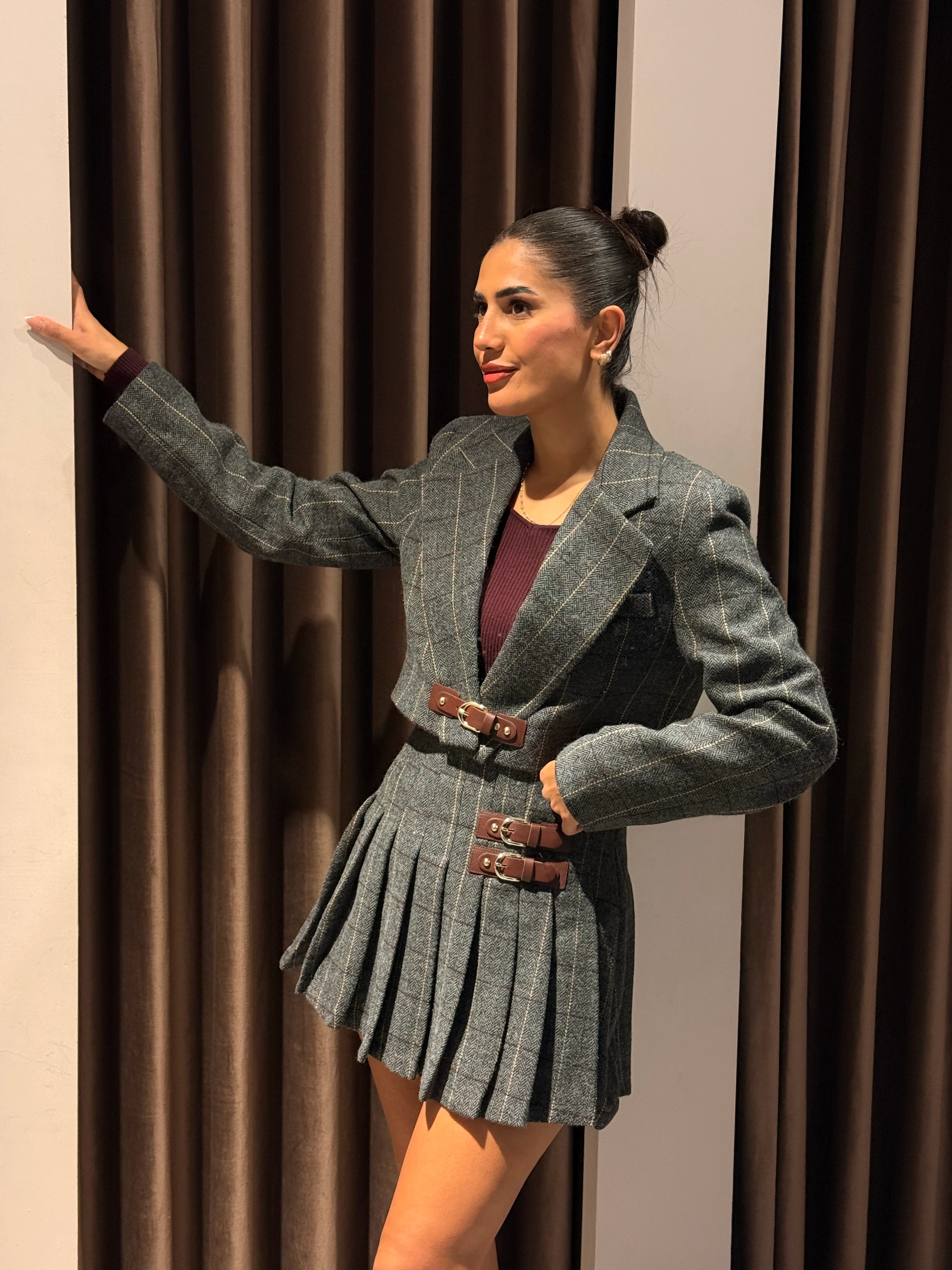 Antrasit Kemerli Etekli Takım