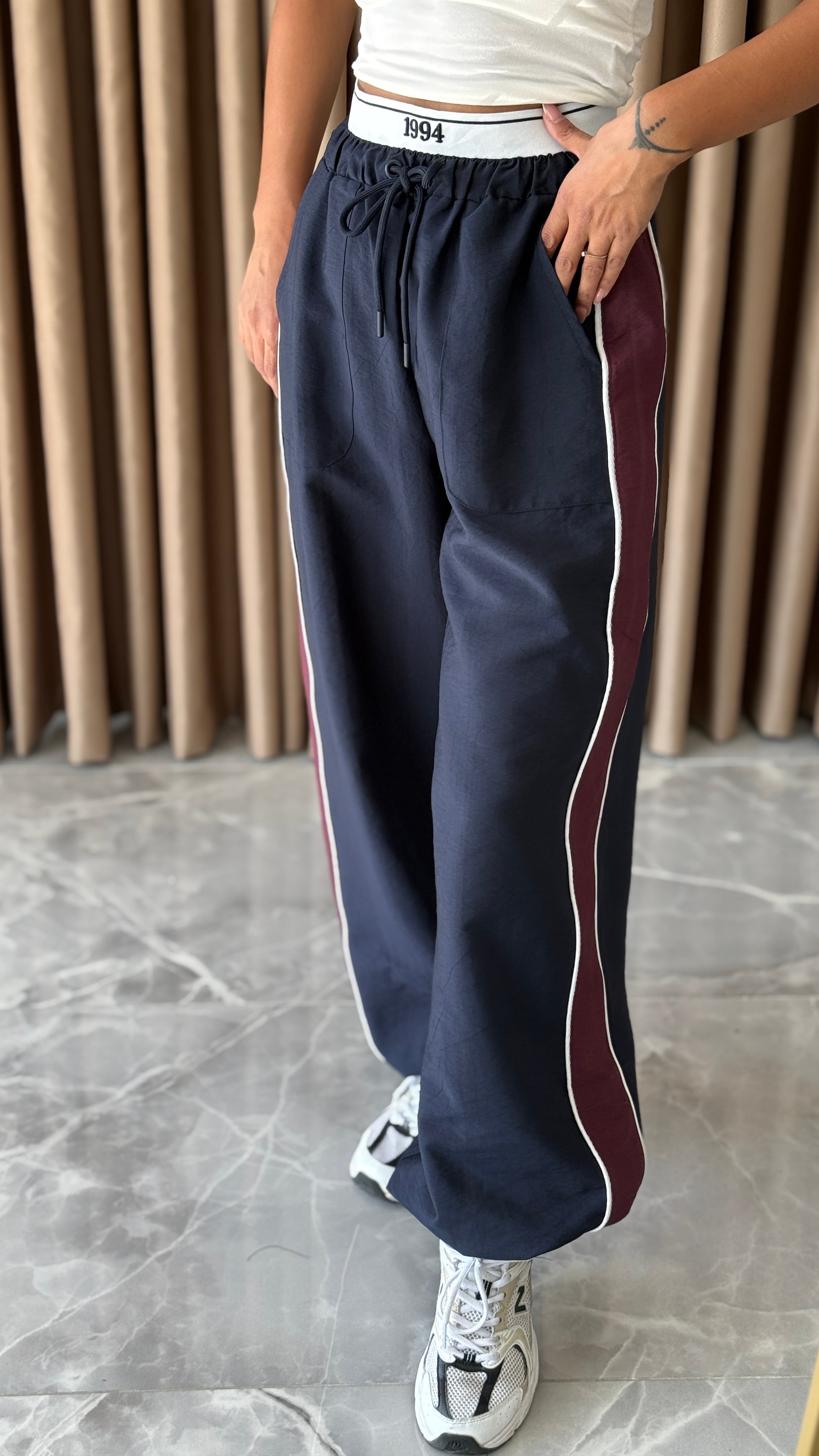 Paraşüt Şeritli Pantolon