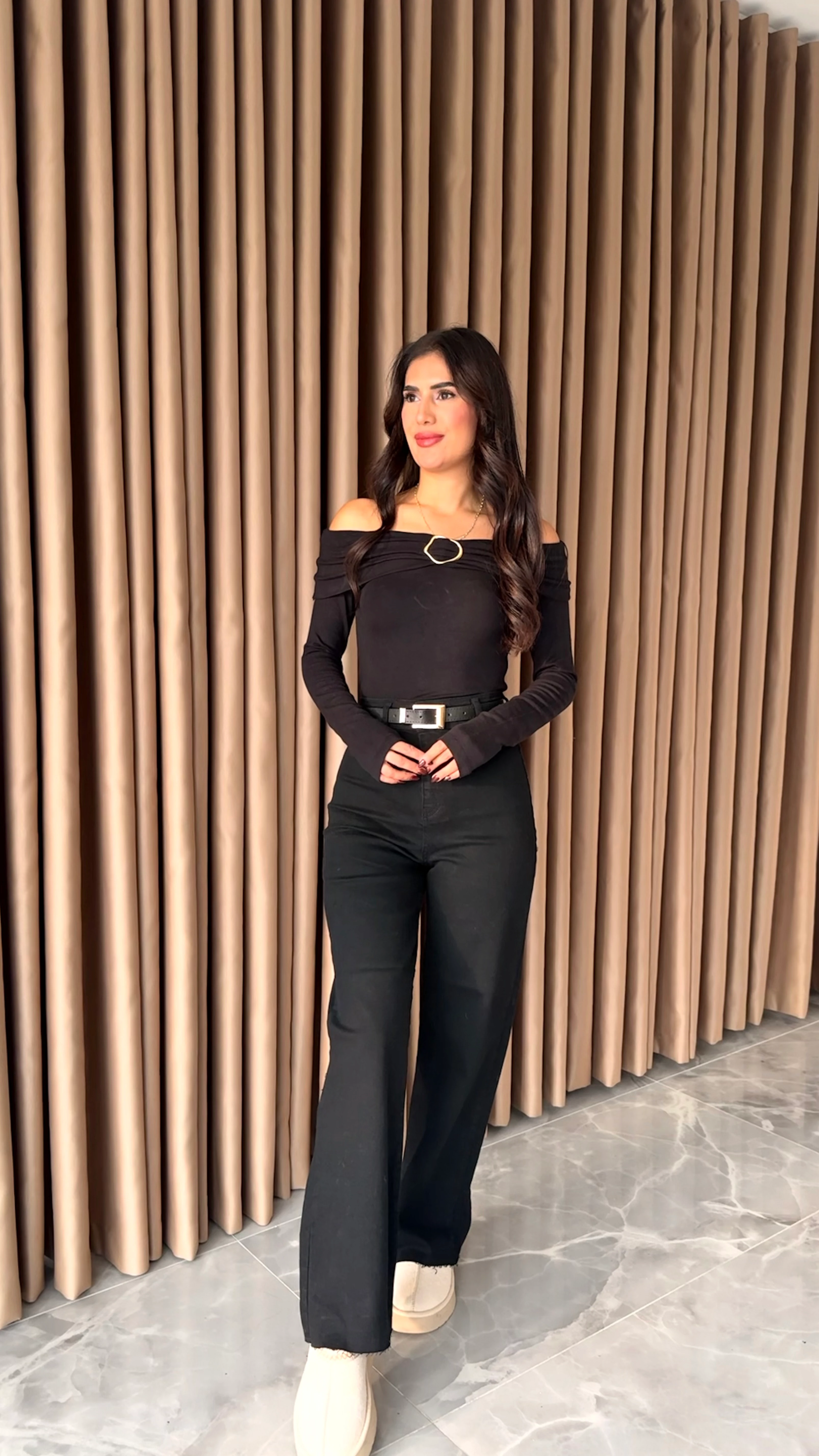 Kemerli Siyah Jean 057