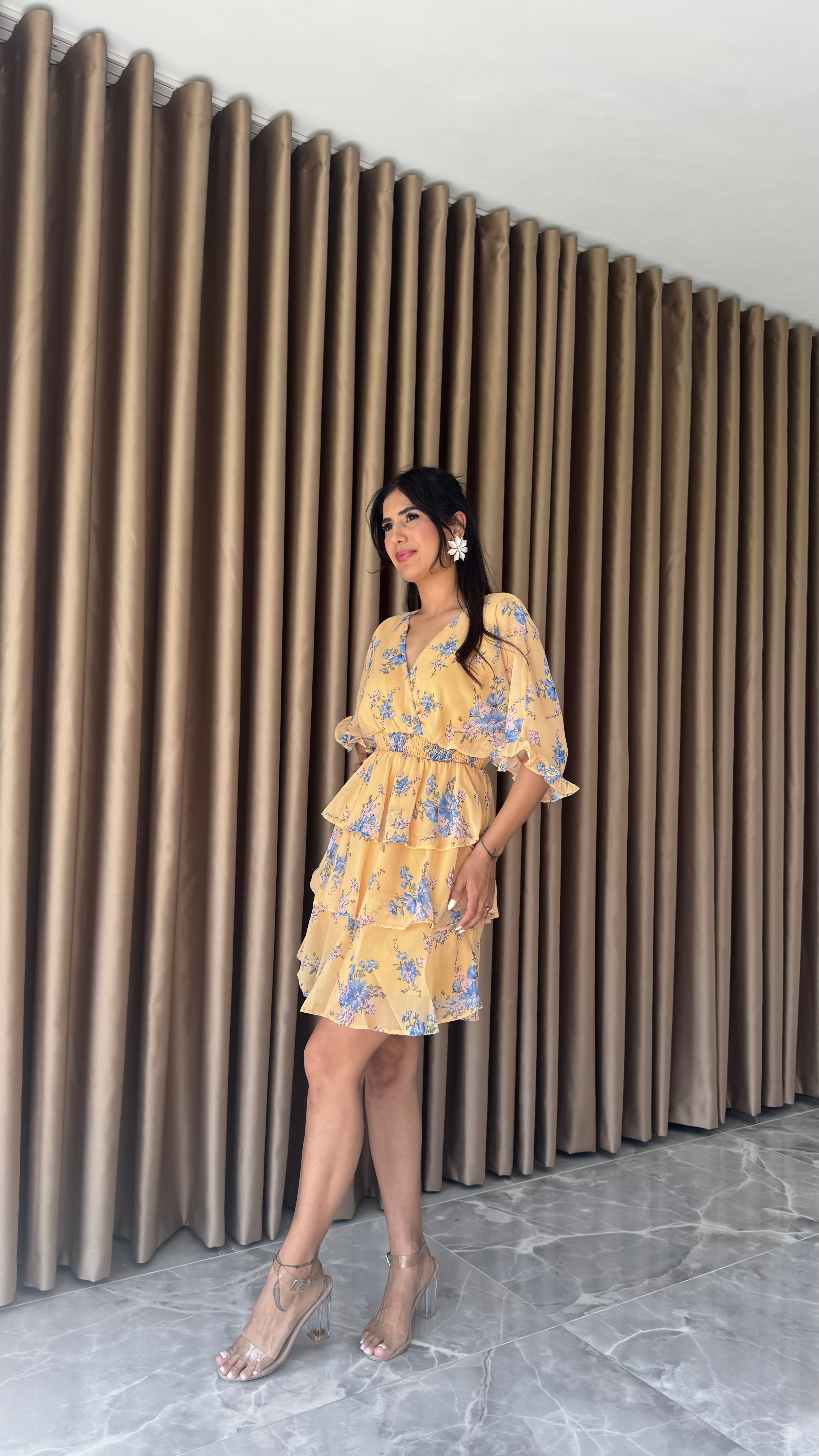 SARI ÇİÇEKLİ BELİ LASTİKLİ ŞİFON ELBİSE