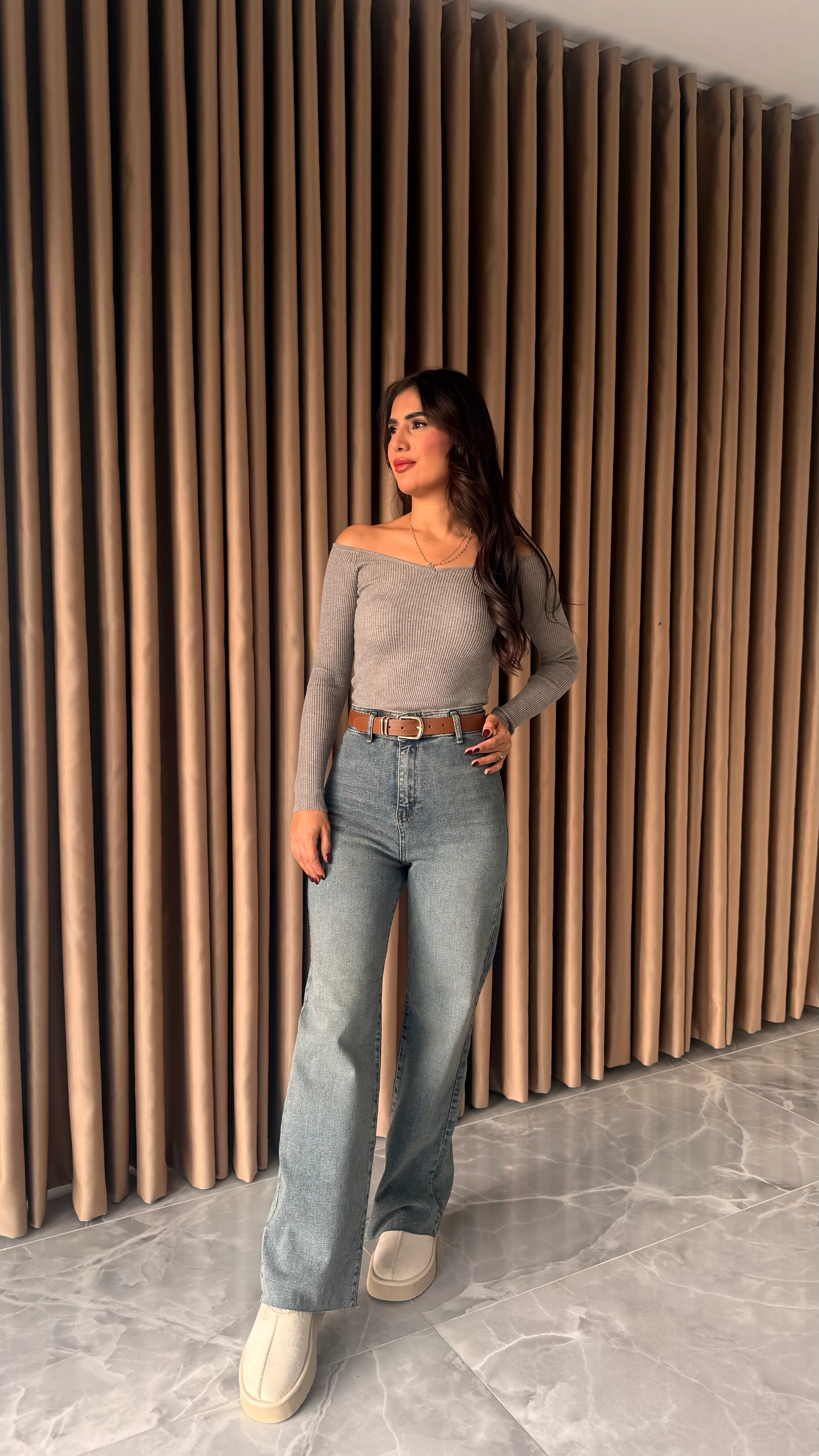 Yıkamalı Kemerli Jean 056