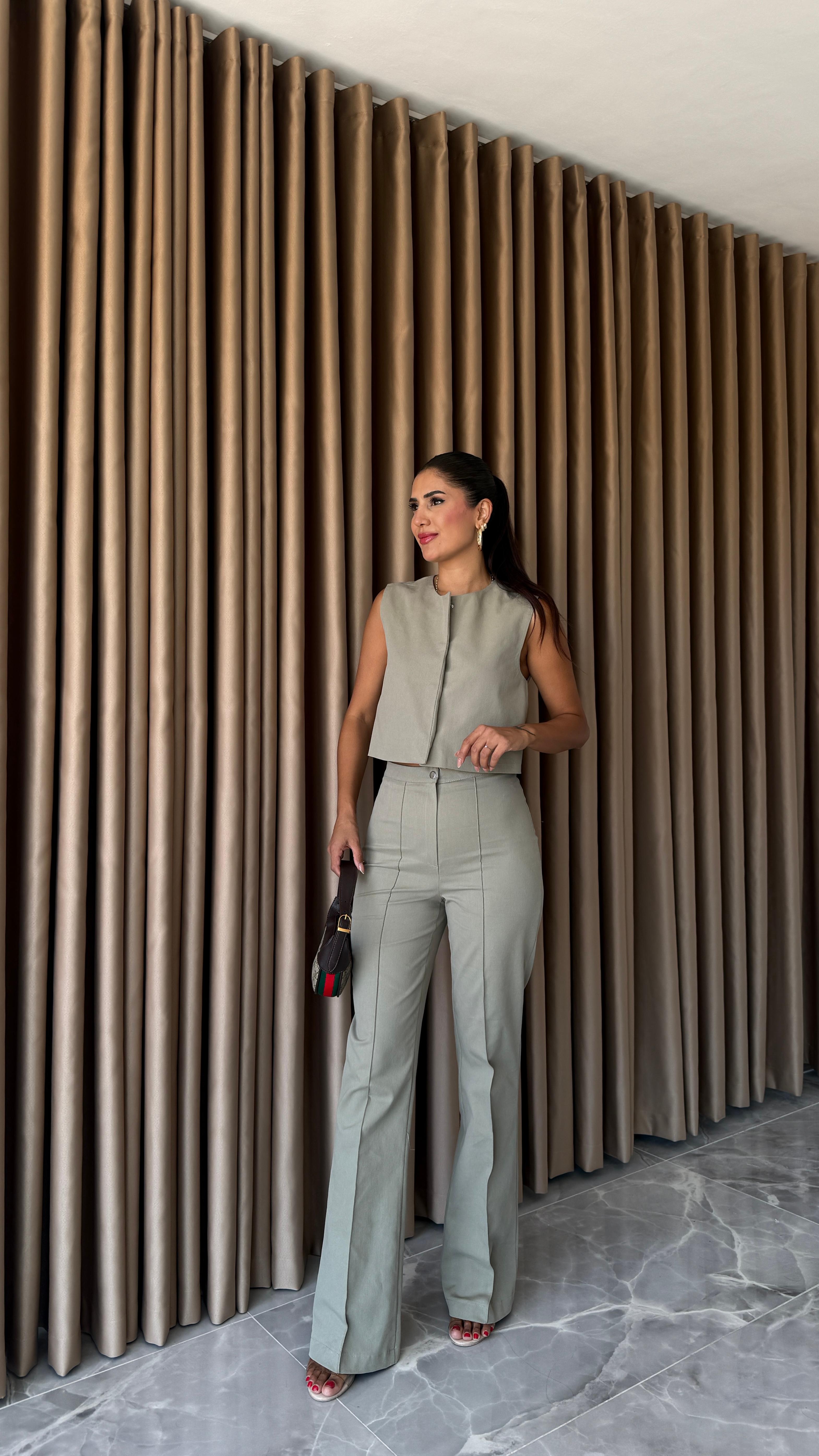 Çıtçıtlı Gabardin Takım