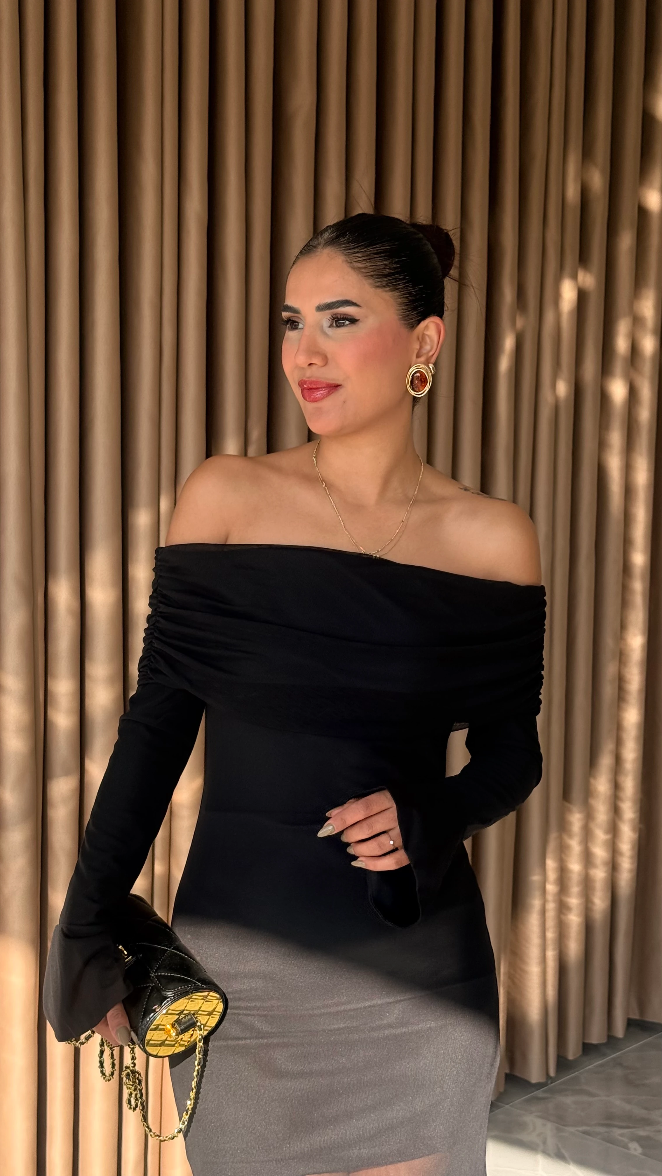 Madonna Yaka Eteği Tül Elbise