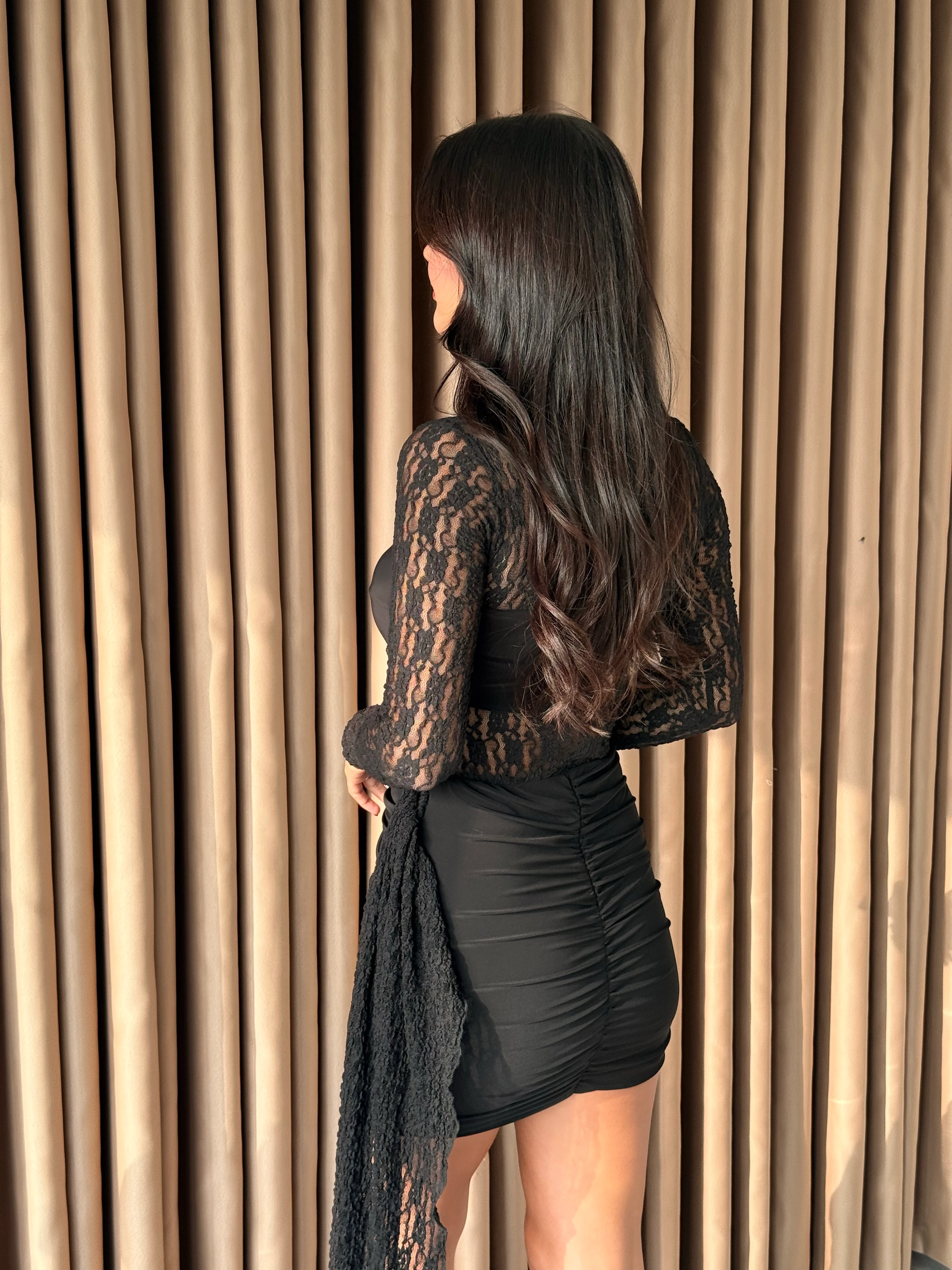 Dantel Detay Mini Elbise