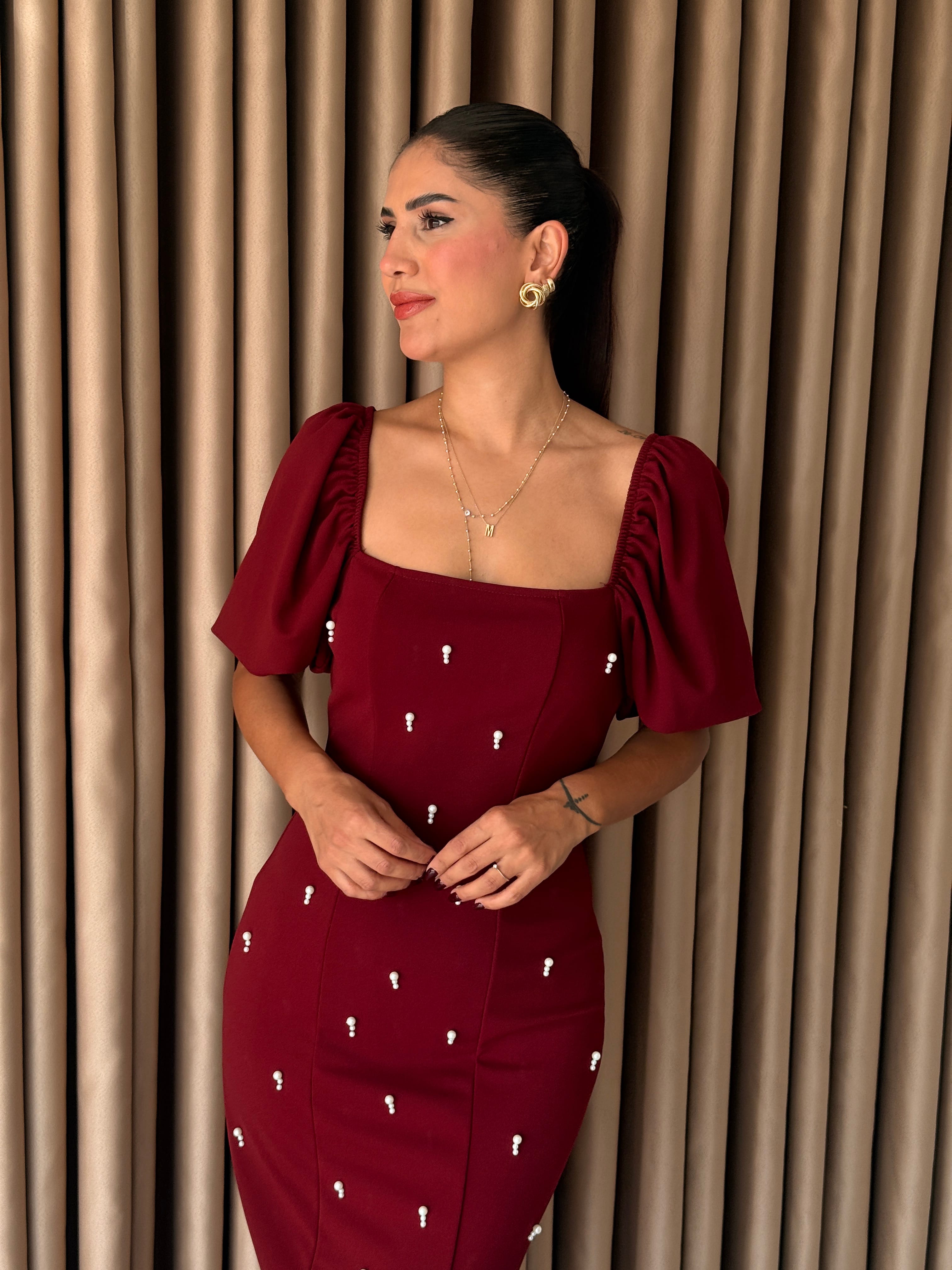 kare Yaka Bordo Boncuk Detaylı Elbşse