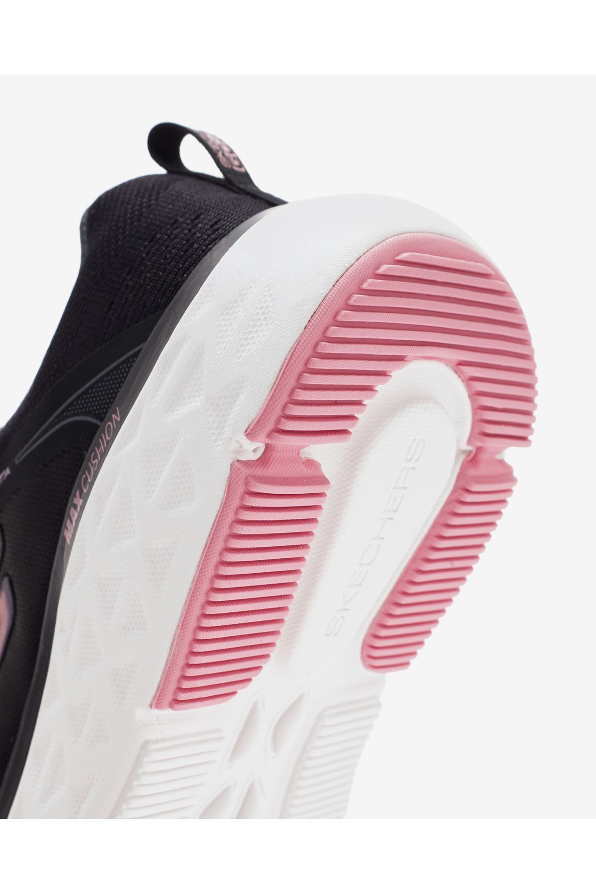 Max Cushioning Delta  -  Smooth Stride Kadın Siyah Koşu Ayakkabısı 129132 Bkpk