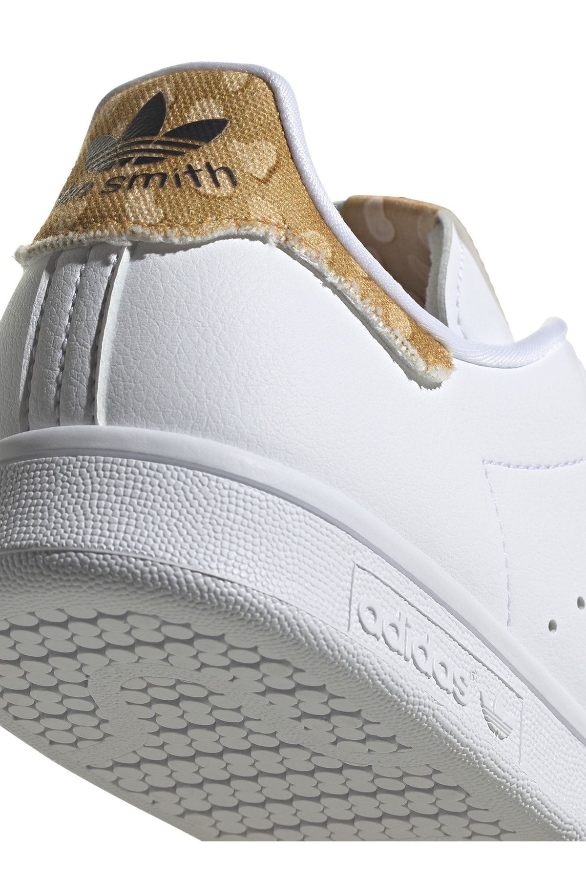 Beyaz - Siyah Kadın Lifestyle Ayakkabı - Gz6251 Disney Stan Smith W