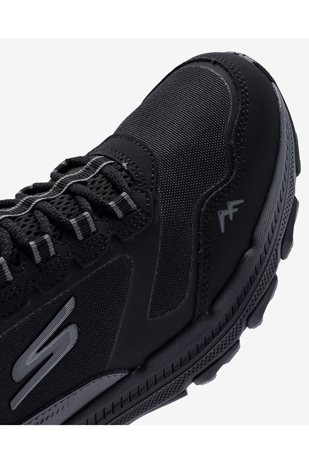 Go Run Trail Altitude 2.0 - Pine Ridge Kadın Siyah Outdoor Koşu Ayakkabısı 129526 Bkcc