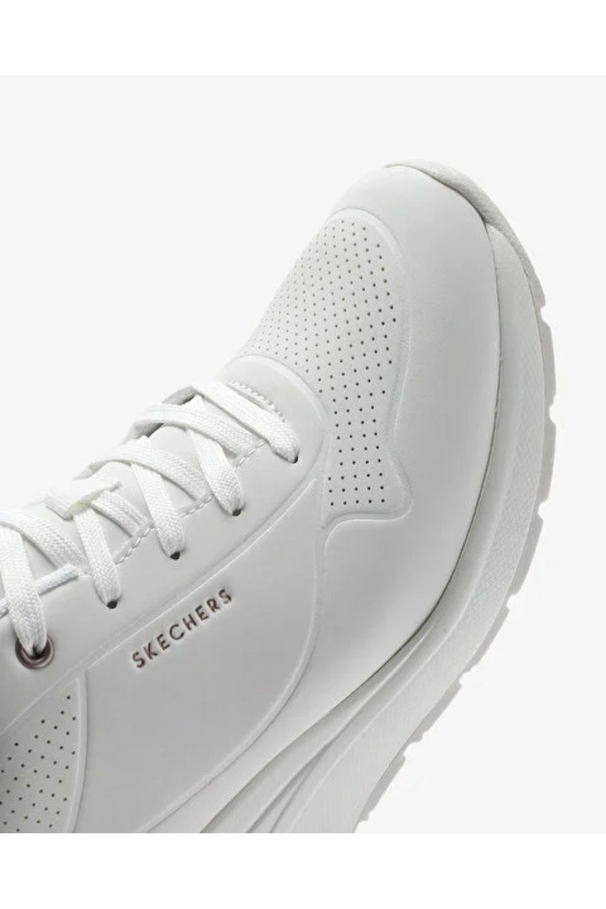 Million Air - Elevated Air 155401 Wht Snikstra