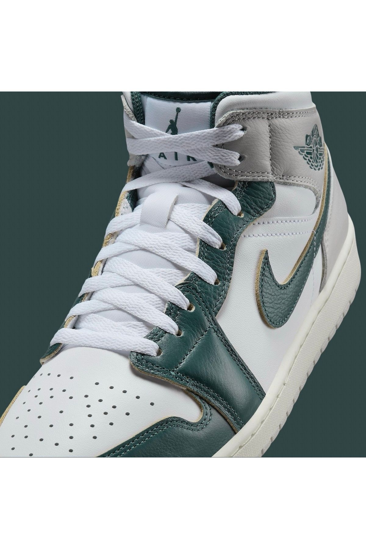 Air Jordan 1 Mid Se Erkek Sneaker Ayakkabısı