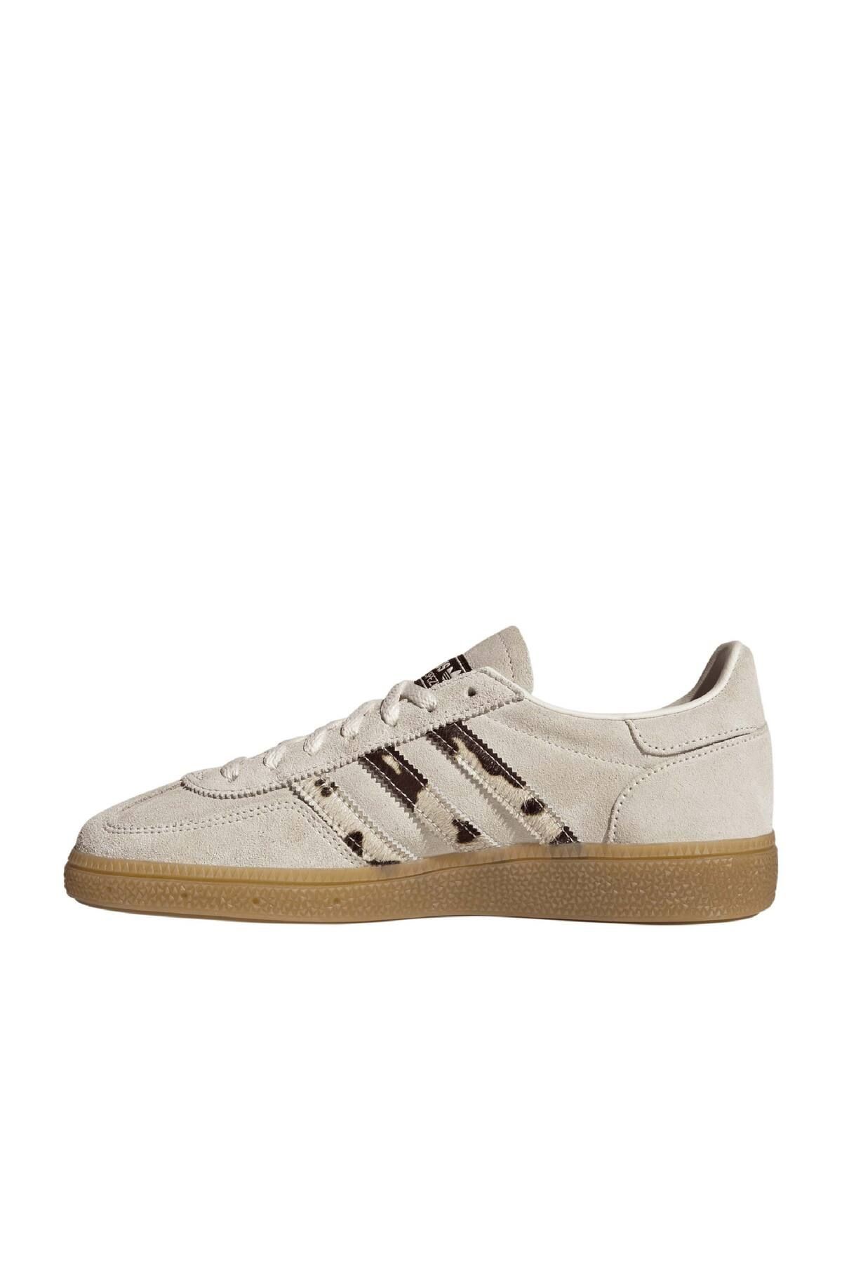 Handball Spezial Off White / Core Black / Gum