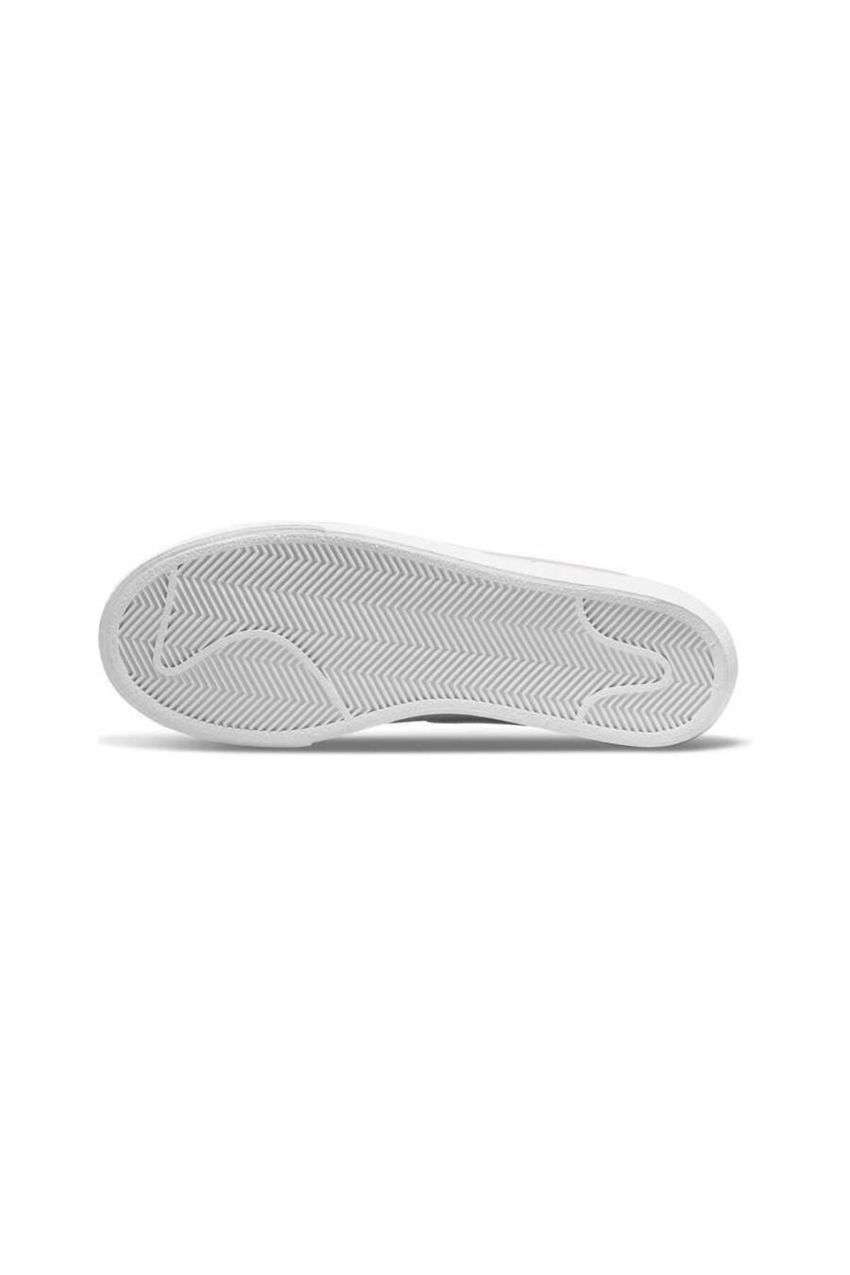 Blazer Low Platform Kadın Günlük Ayakkabı DJ0292-103