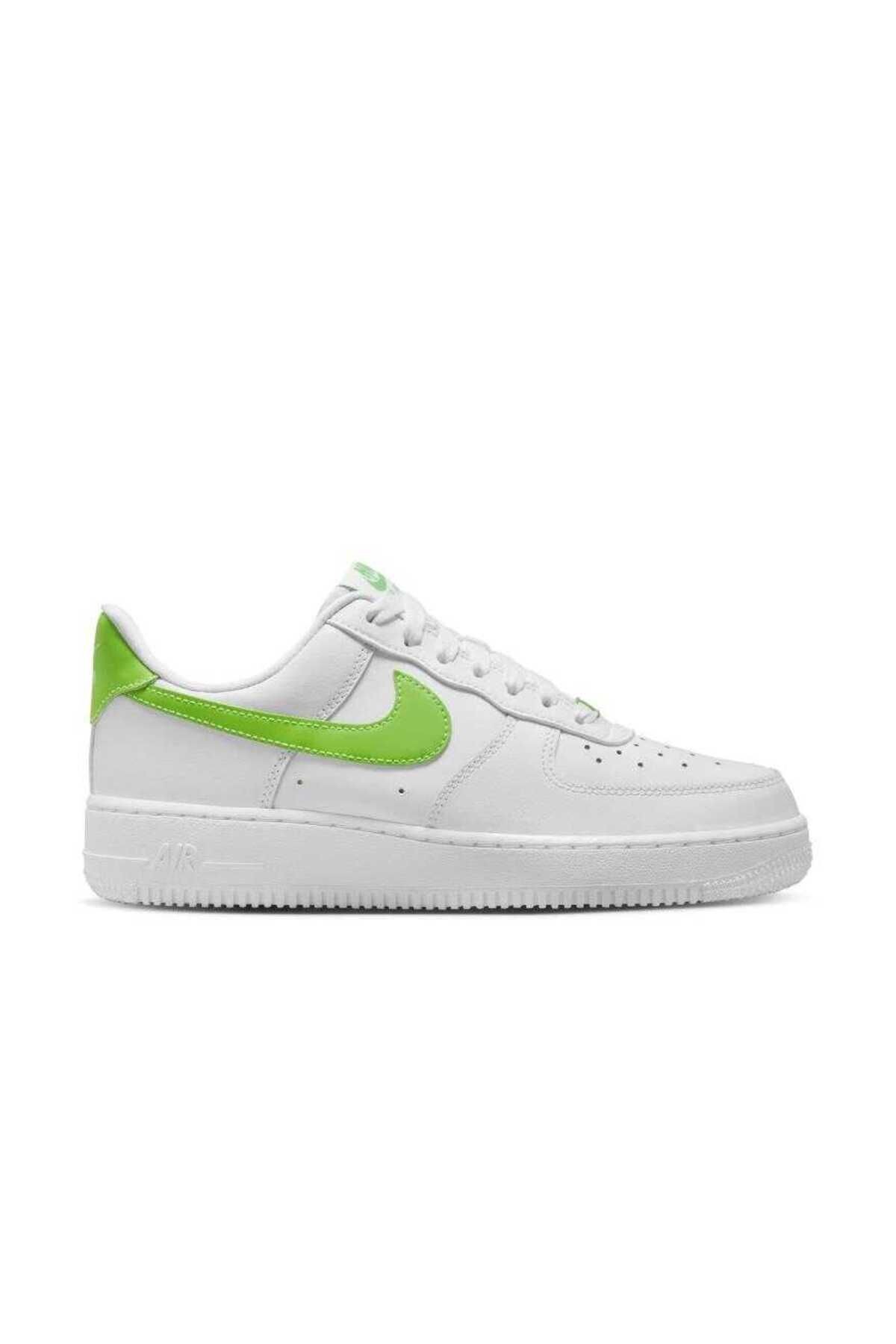 Air Force 1 07 White Action Green