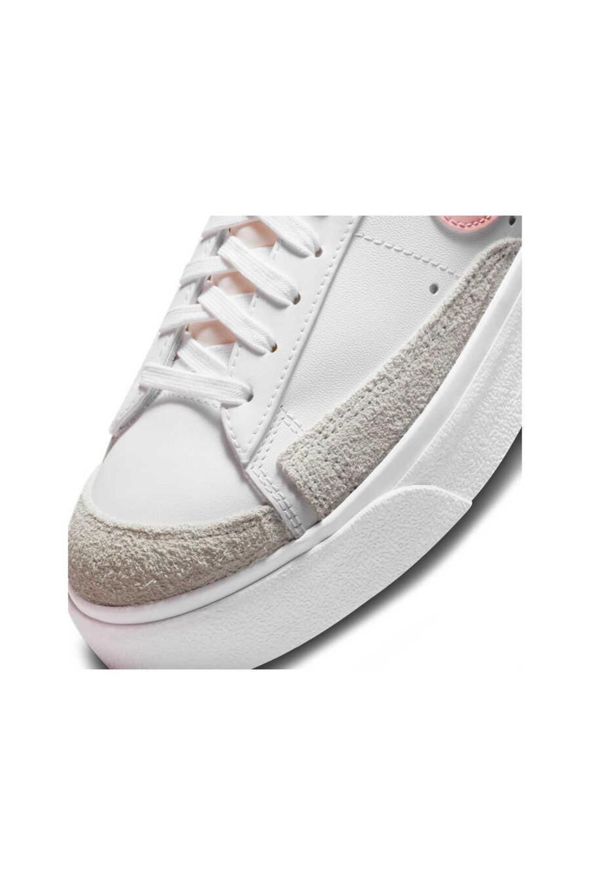 Blazer Low Platform Kadın Günlük Ayakkabı DJ0292-103