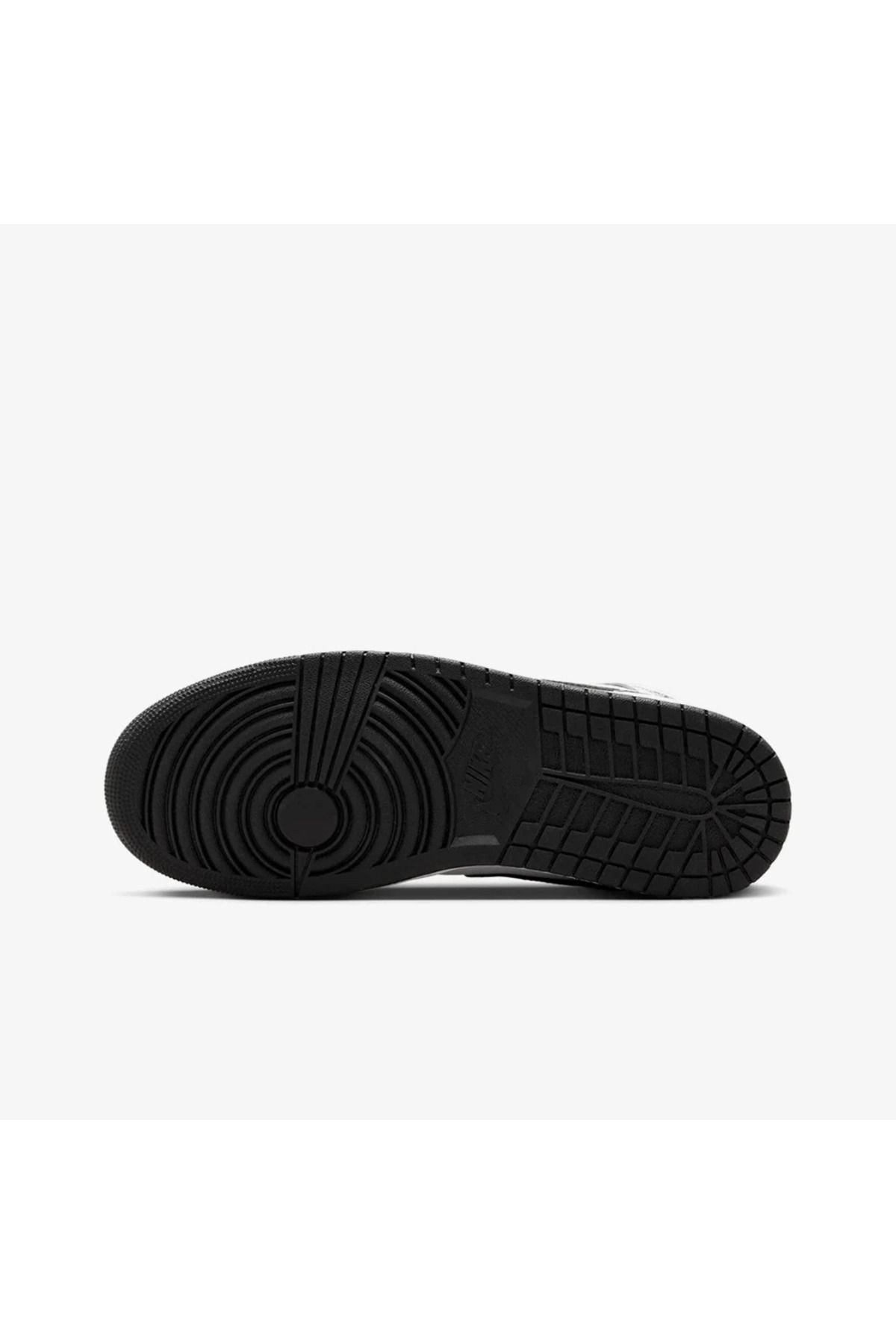 Air Jordan 1 Mid 'reverse Panda' Dq8426-132