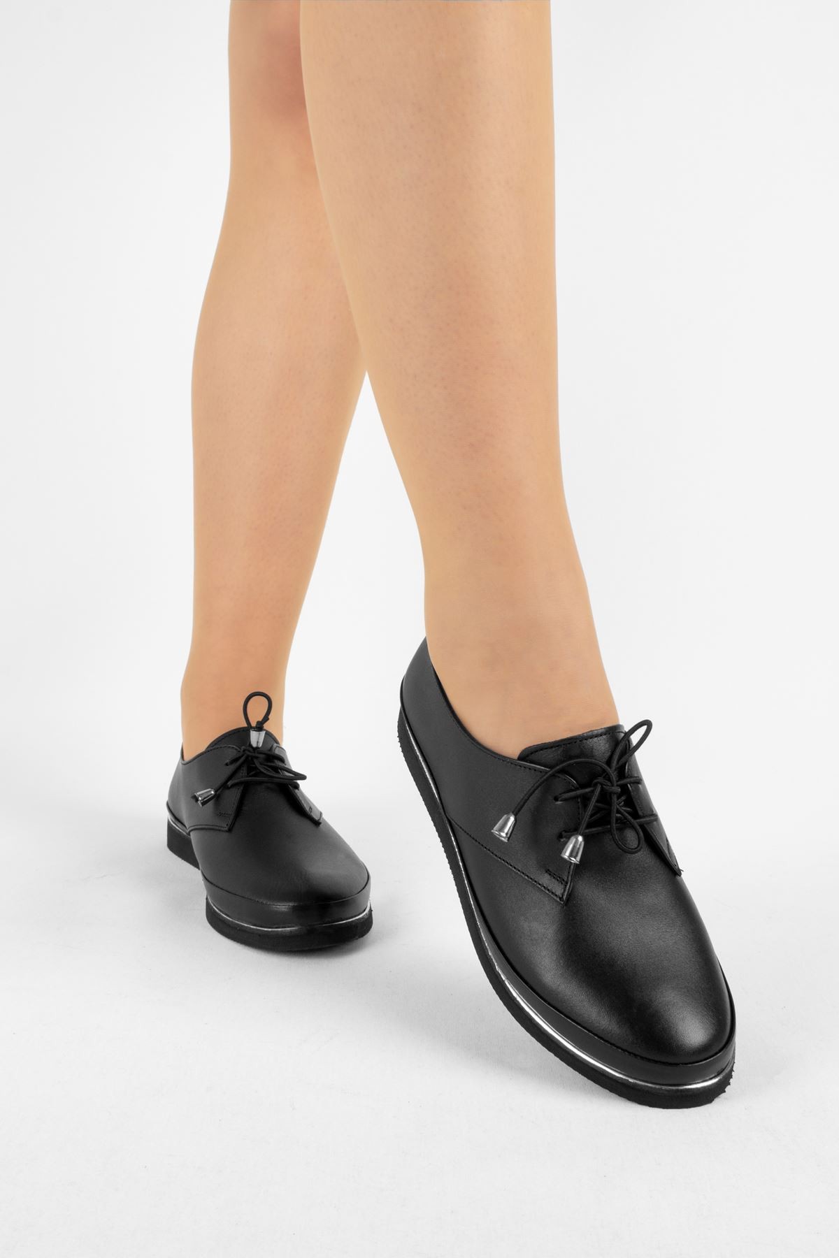 Neel Kadın Günlük Hakiki Deri Ayakkabı (B1806) - Siyah