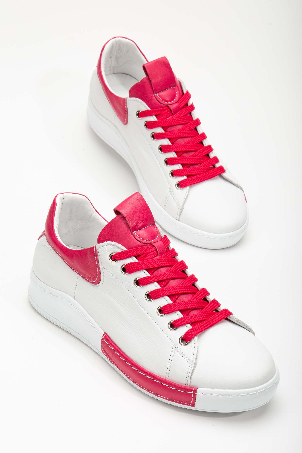 Bowy Renk Detaylı Kadın Hakiki Deri Spor Ayakkabı (B3052) - Fuşya