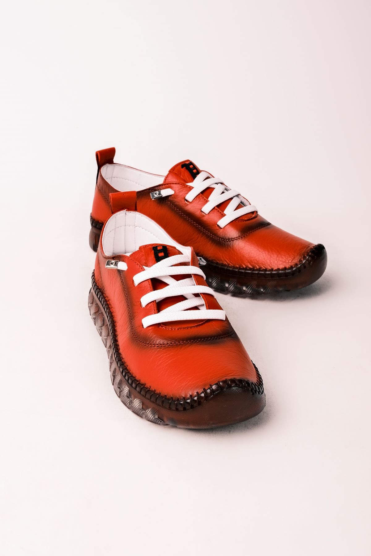 Cindy Düz Hakiki Deri Kadın Günlük Ayakkabı (B2993) - Kırmızı