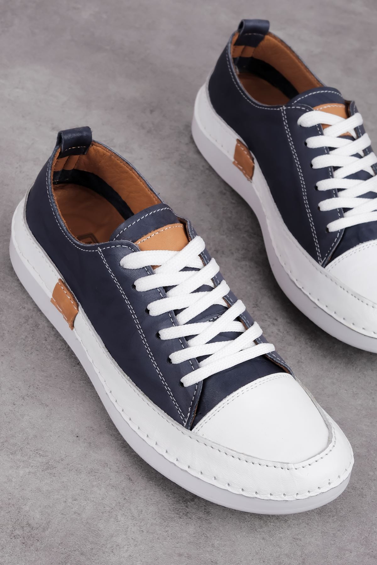 Racy Kadın Hakiki Deri Bağcıklı Günlük Ayakkabı Sneaker 3652 - Lacivert