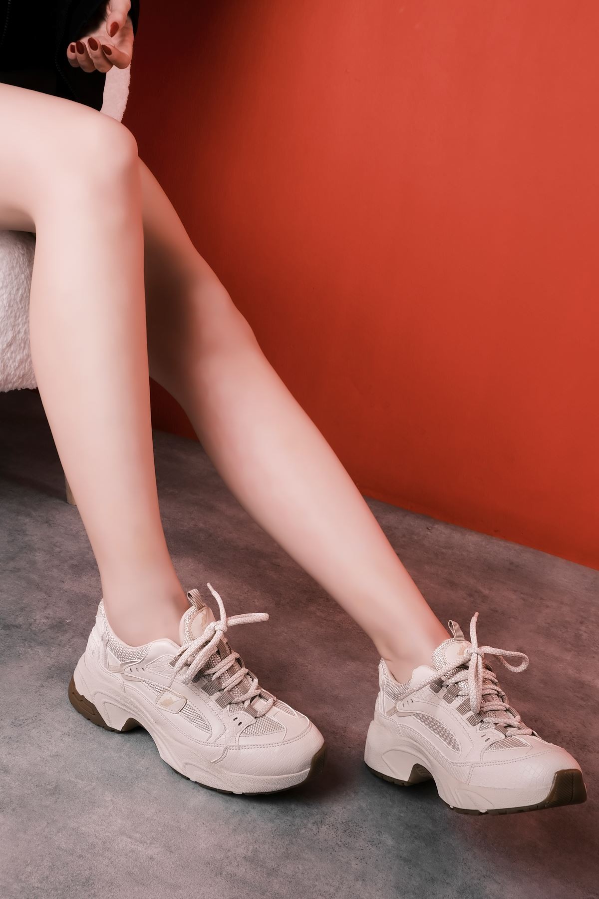 Movy Kadın Bağcıklı Spor Ayakkabı Sneaker 3751 - Krem