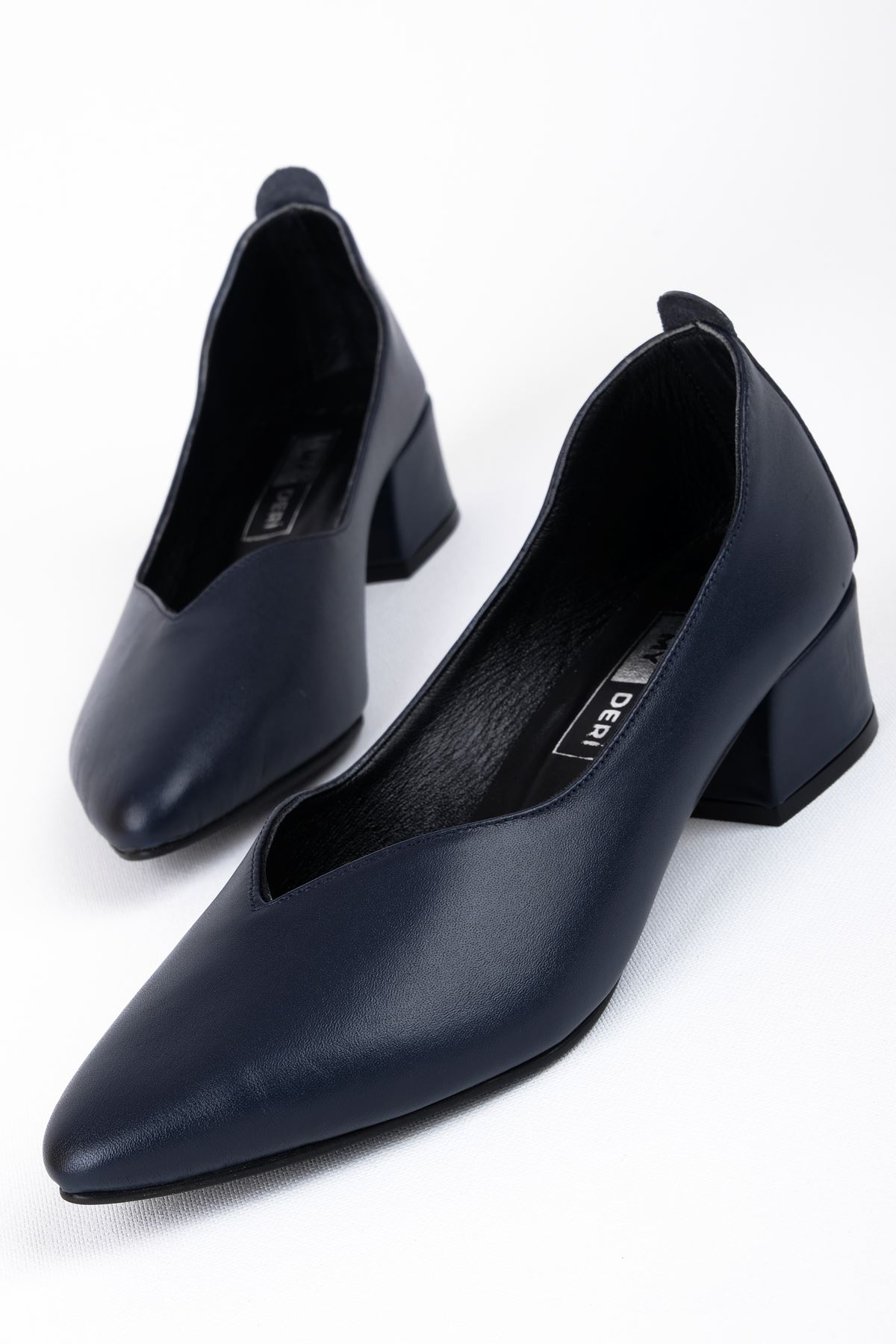 Vivy Kadın Hakiki Deri Alçak Topuklu Ayakkabı 3976 - Lacivert