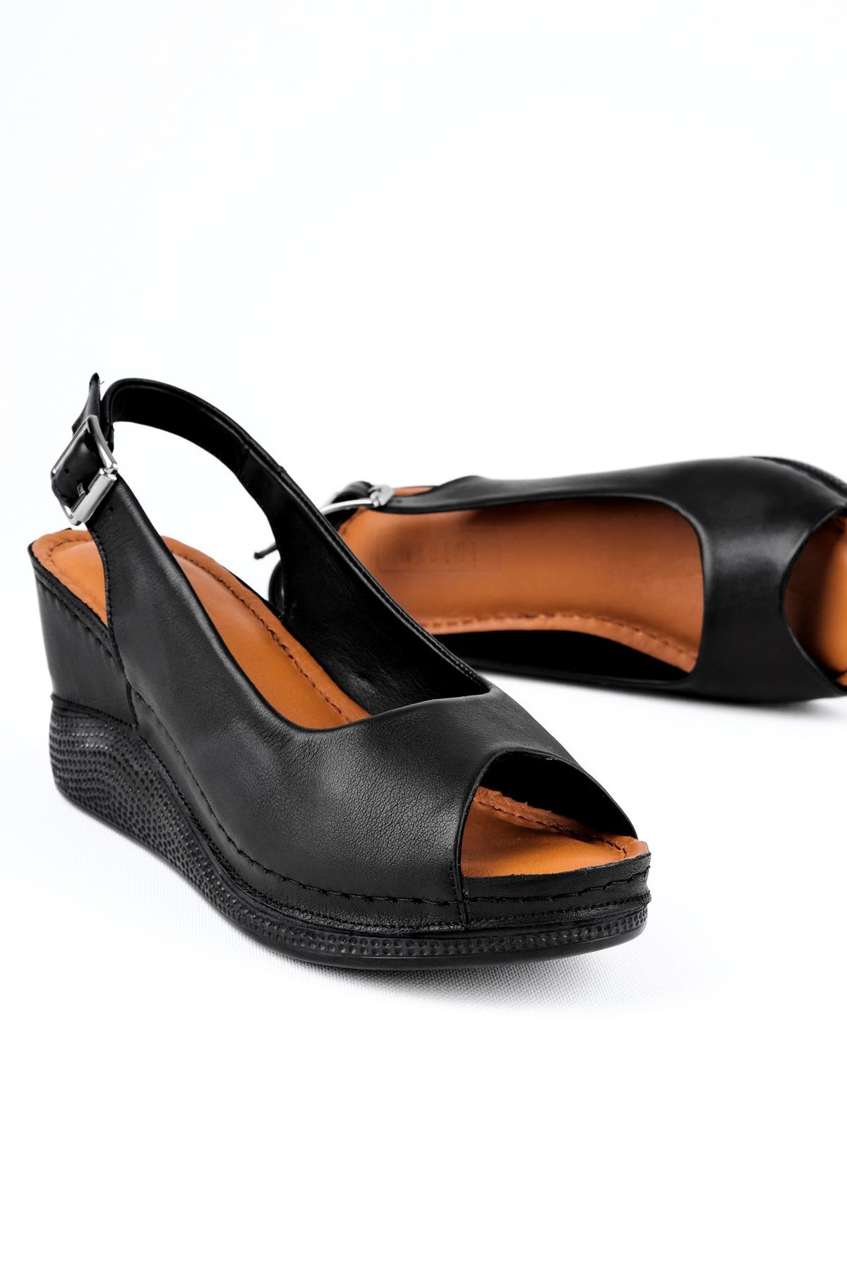 Merib Kadın Hakiki Deri Dolgulu Topuklu Günlük Ayakkabı - Siyah