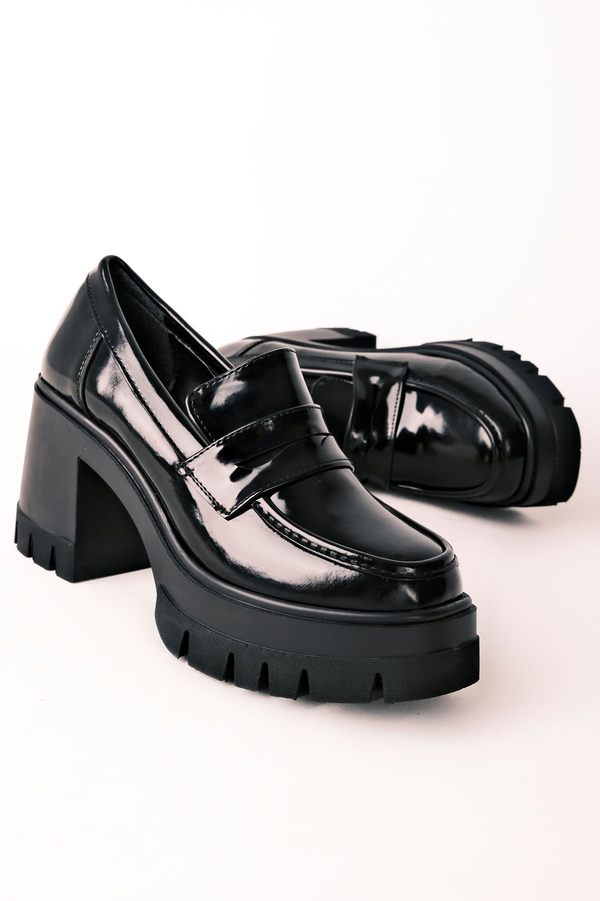 Alive Kadın Kalın Topuklu Oxford Ayakkabı