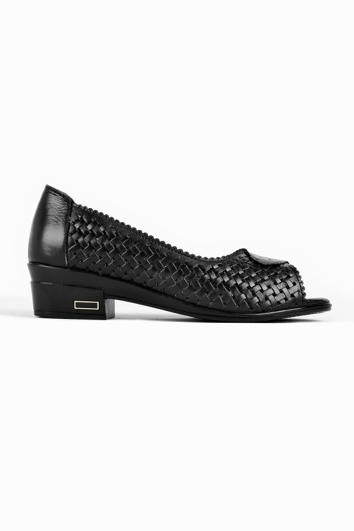 Groles Önü Açık Kadın Hakiki Deri Günlük Ayakkabı B3179 - Siyah