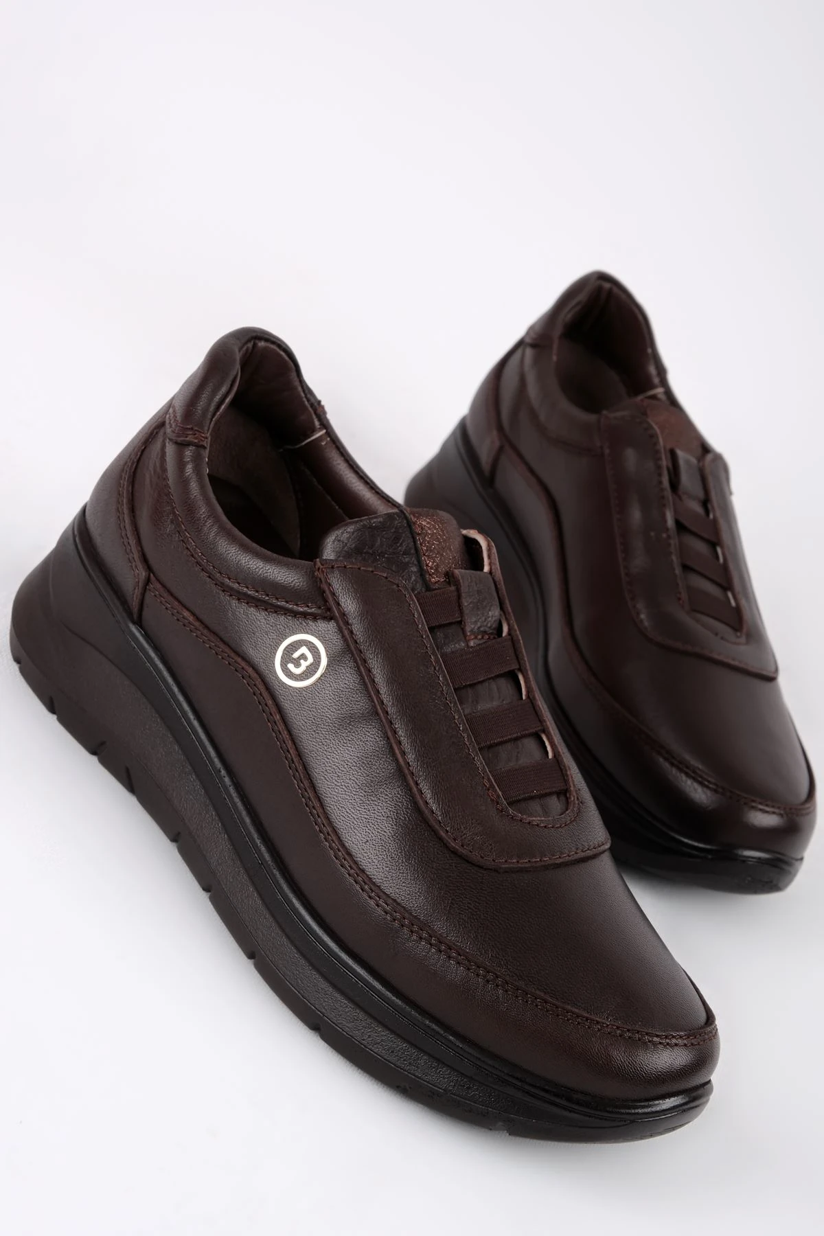 Palery Kadın Hakiki Deri Lastik Detaylı Günlük Ortopedik Ayakkabı 4417 - Kahverengi