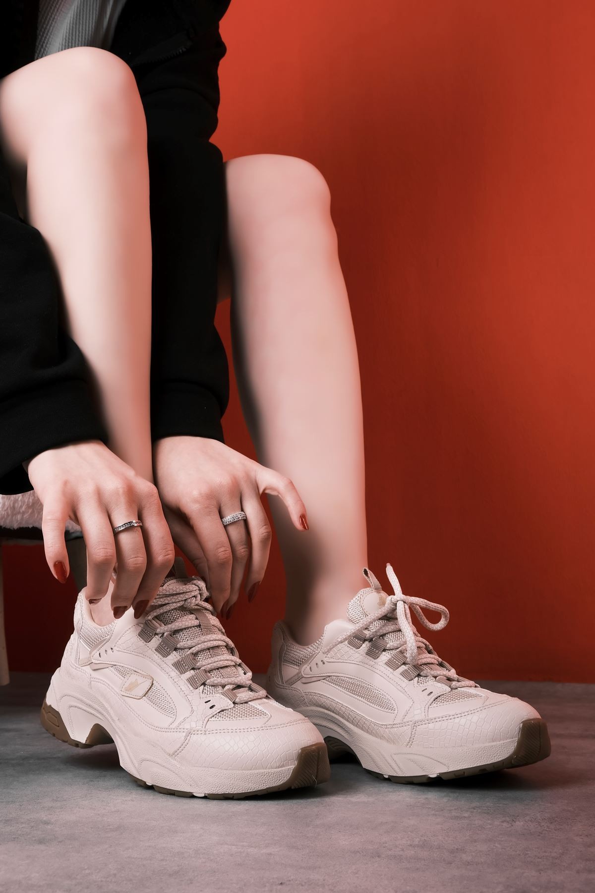 Movy Kadın Bağcıklı Spor Ayakkabı Sneaker 3751 - Krem