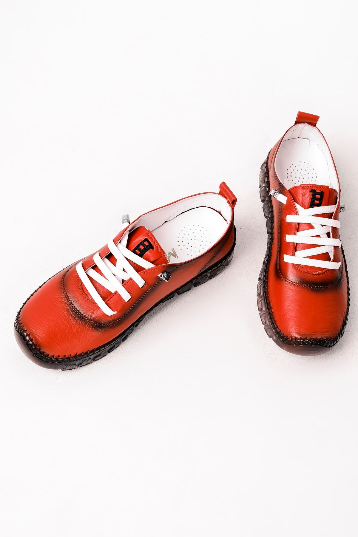 Cindy Düz Hakiki Deri Kadın Günlük Ayakkabı (B2993) - Kırmızı