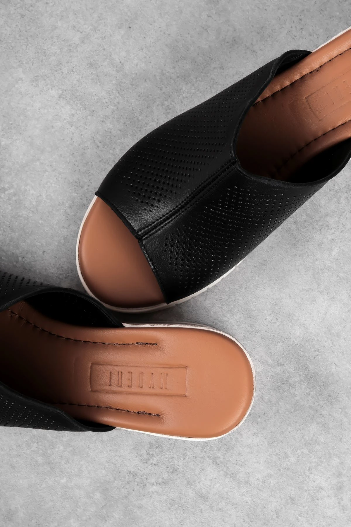 Realy Kadın Hakiki Deri Dolgu Topuklu Terlik 3694 - Siyah