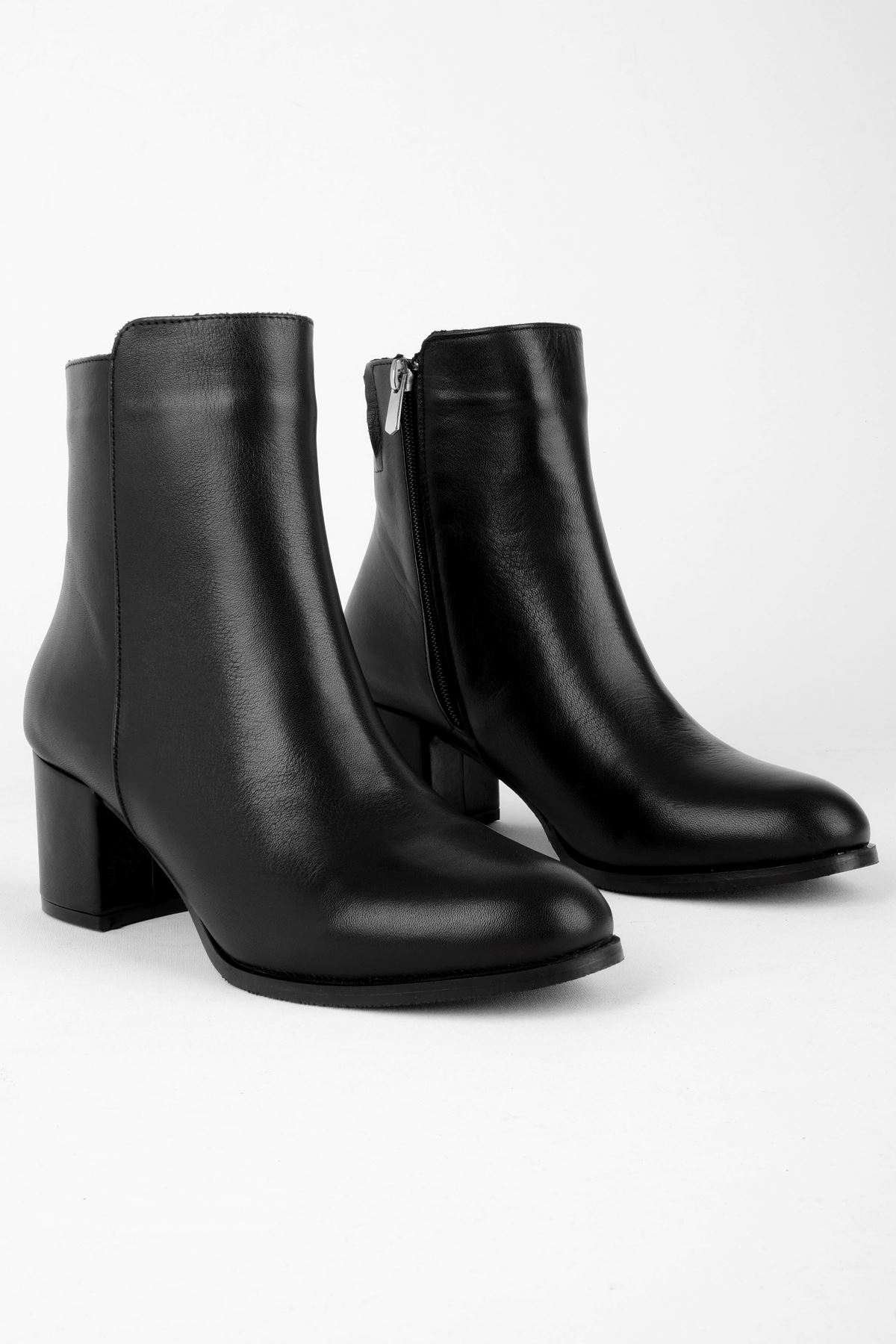 Layo Kadın Hakiki Deri Klasik Topuklu Bot 2020 - Siyah