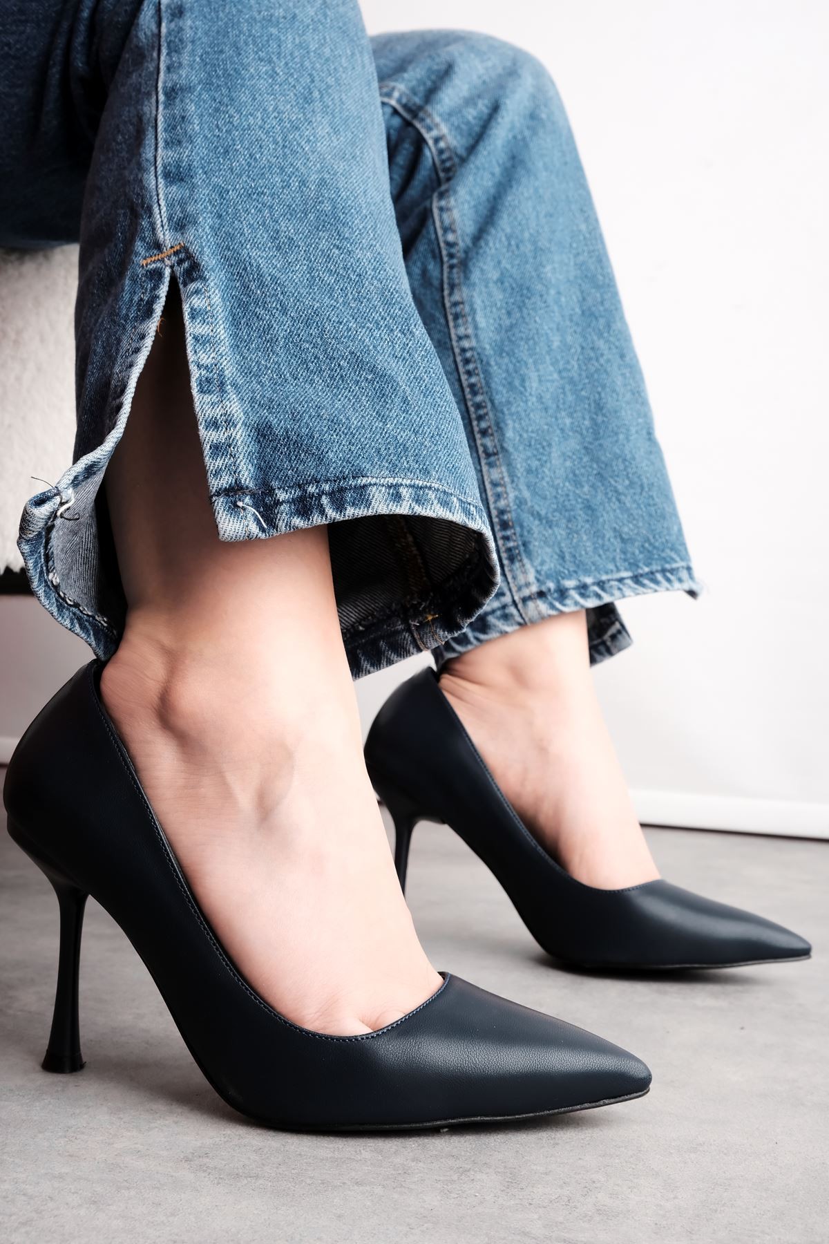 Misty Kadın Sivri Burunlu Topuklu Stiletto Abiye Ayakkabı 4010 - Lacivert