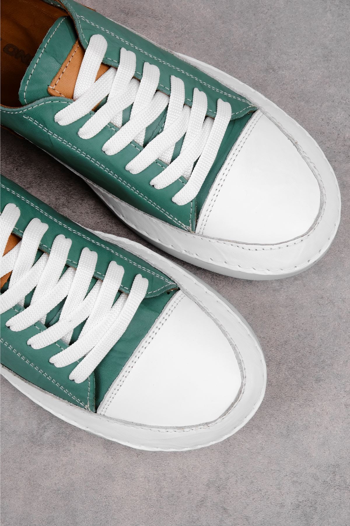 Racy Kadın Hakiki Deri Bağcıklı Günlük Ayakkabı Sneaker 3652 - Yeşil