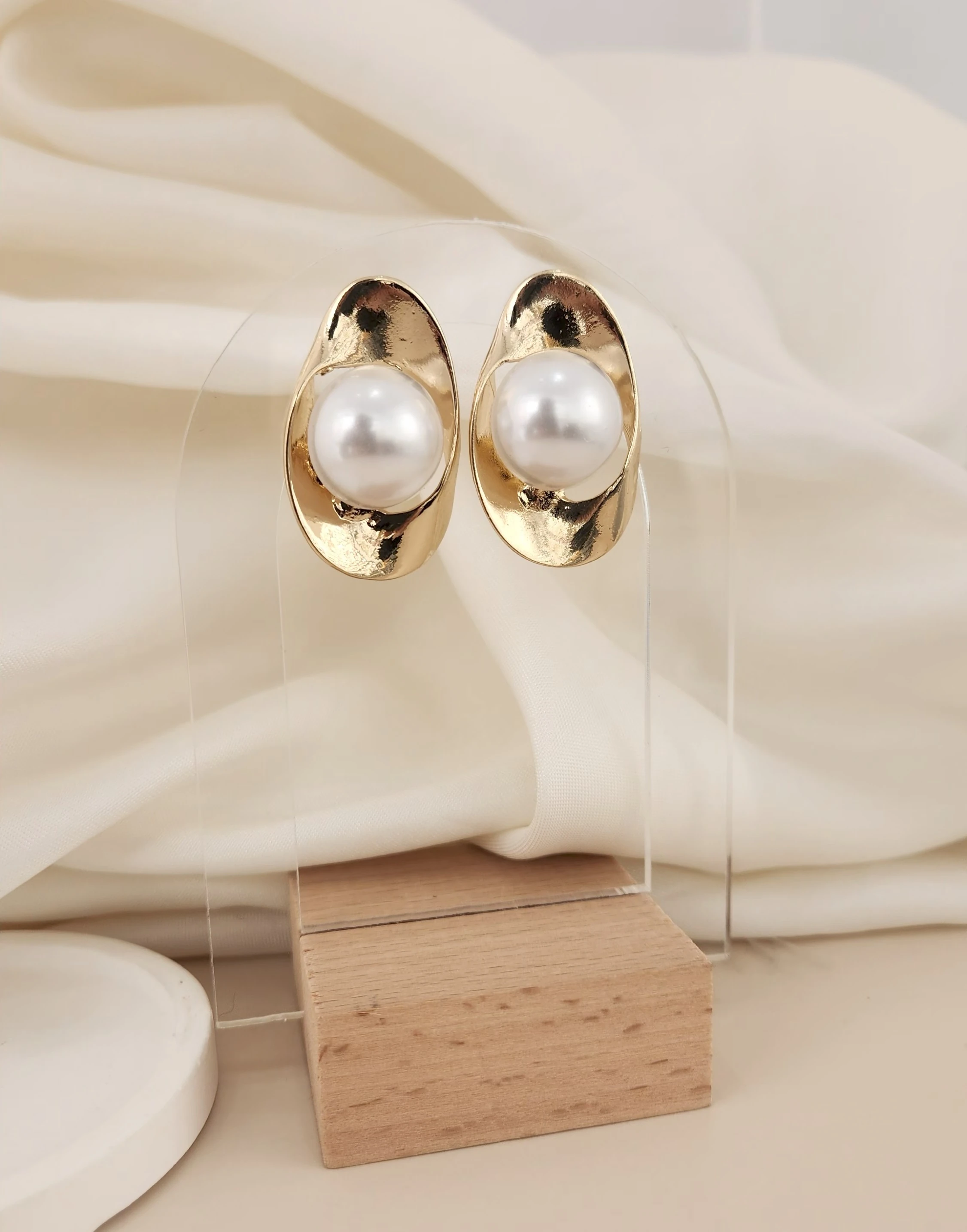 14K İthal Karamaz Kadın İnci Çelik Küpe