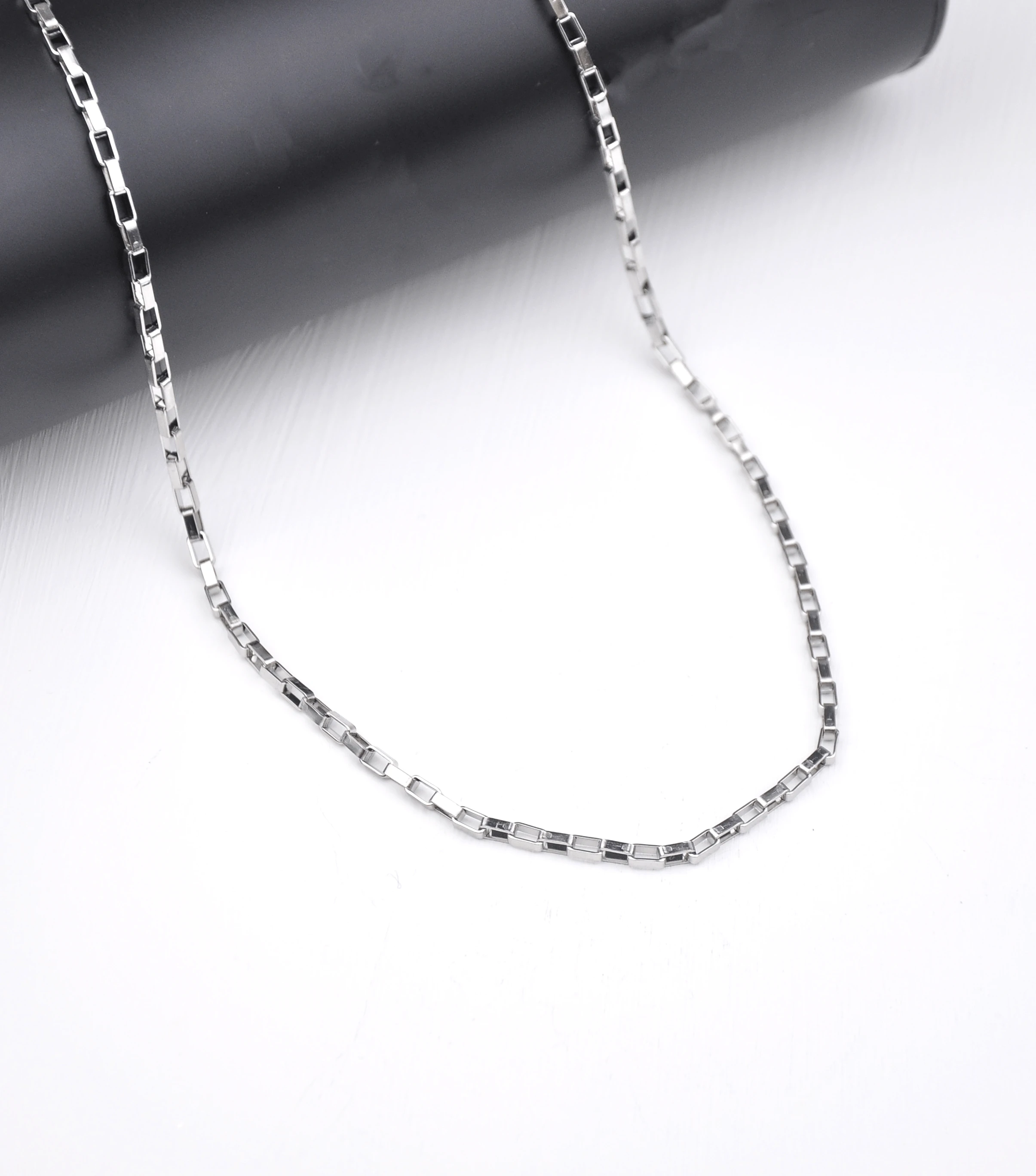 İthal Kararmaz Erkek Çelik Kolye