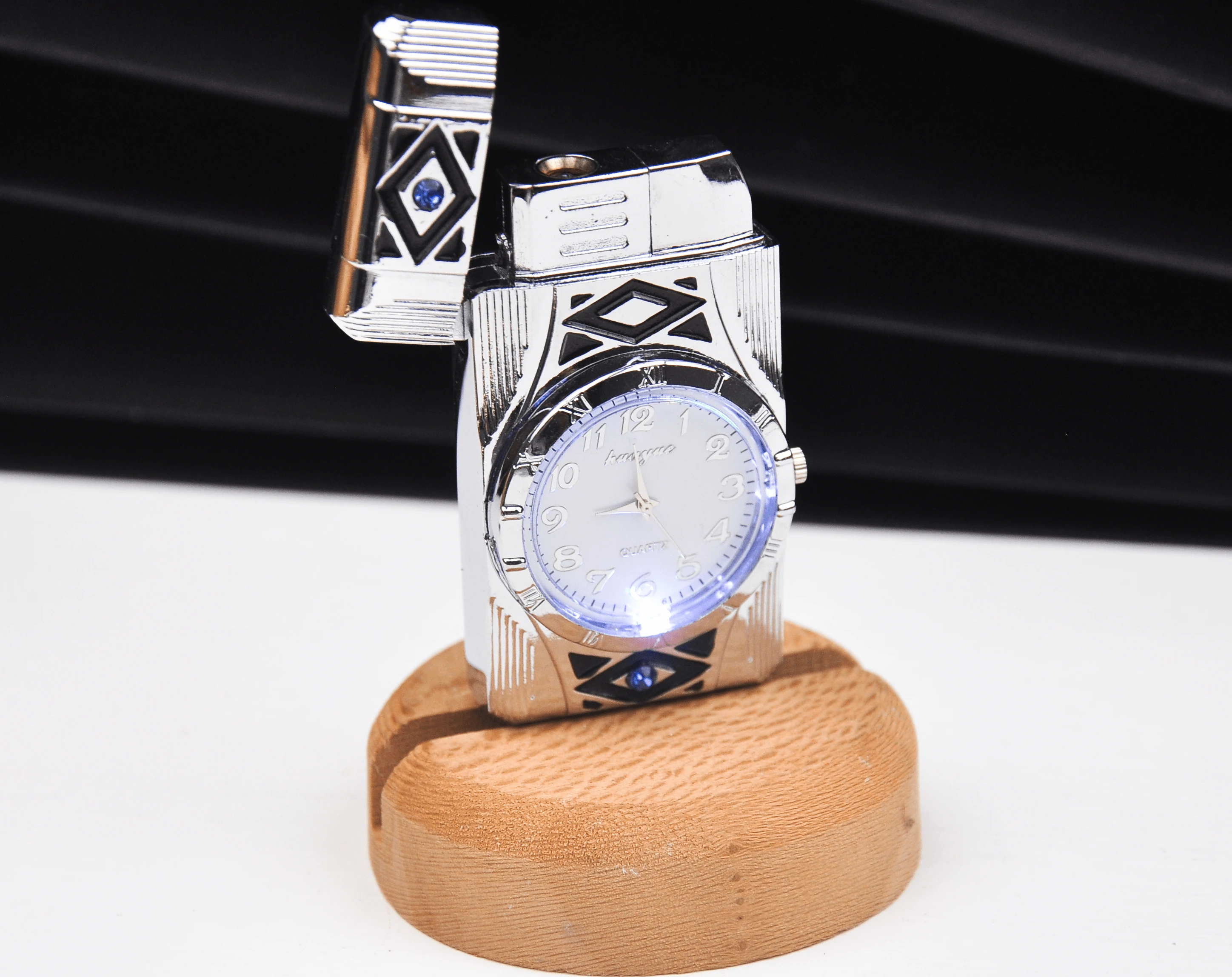 Saatli Lüks Gazlı Çakmak