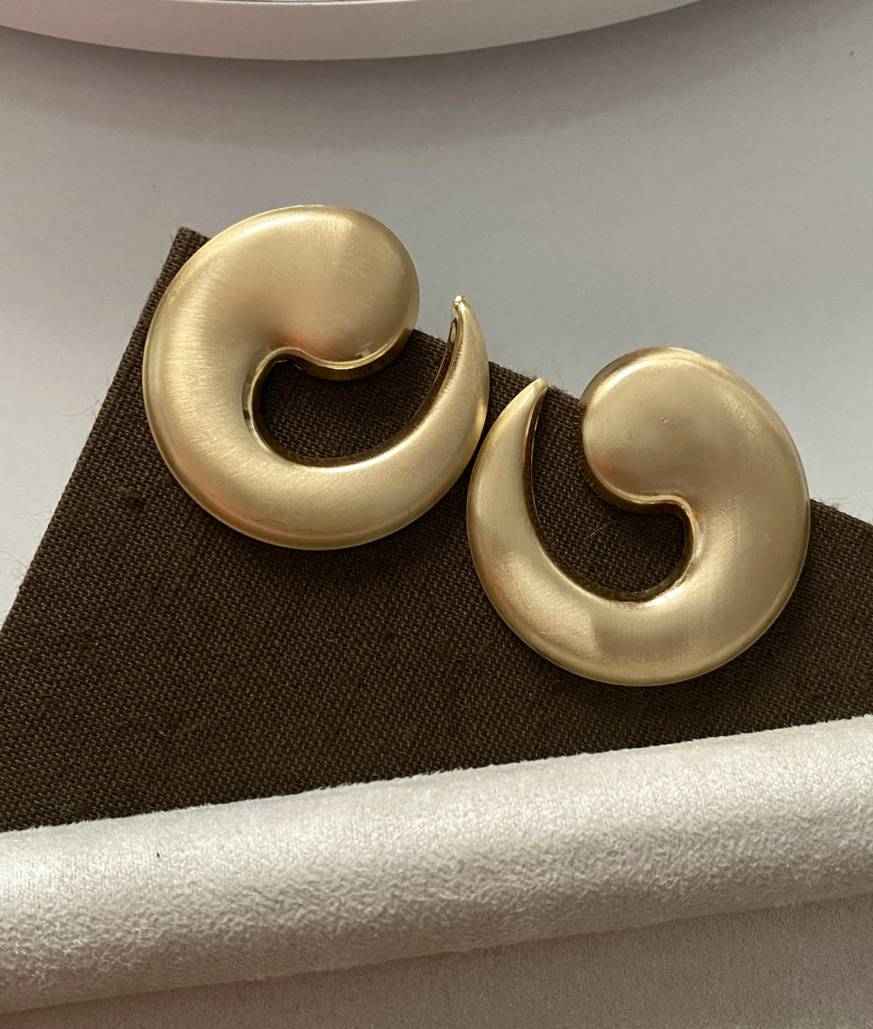 14K İthal Kararmaz Kadın Çelik Küpe