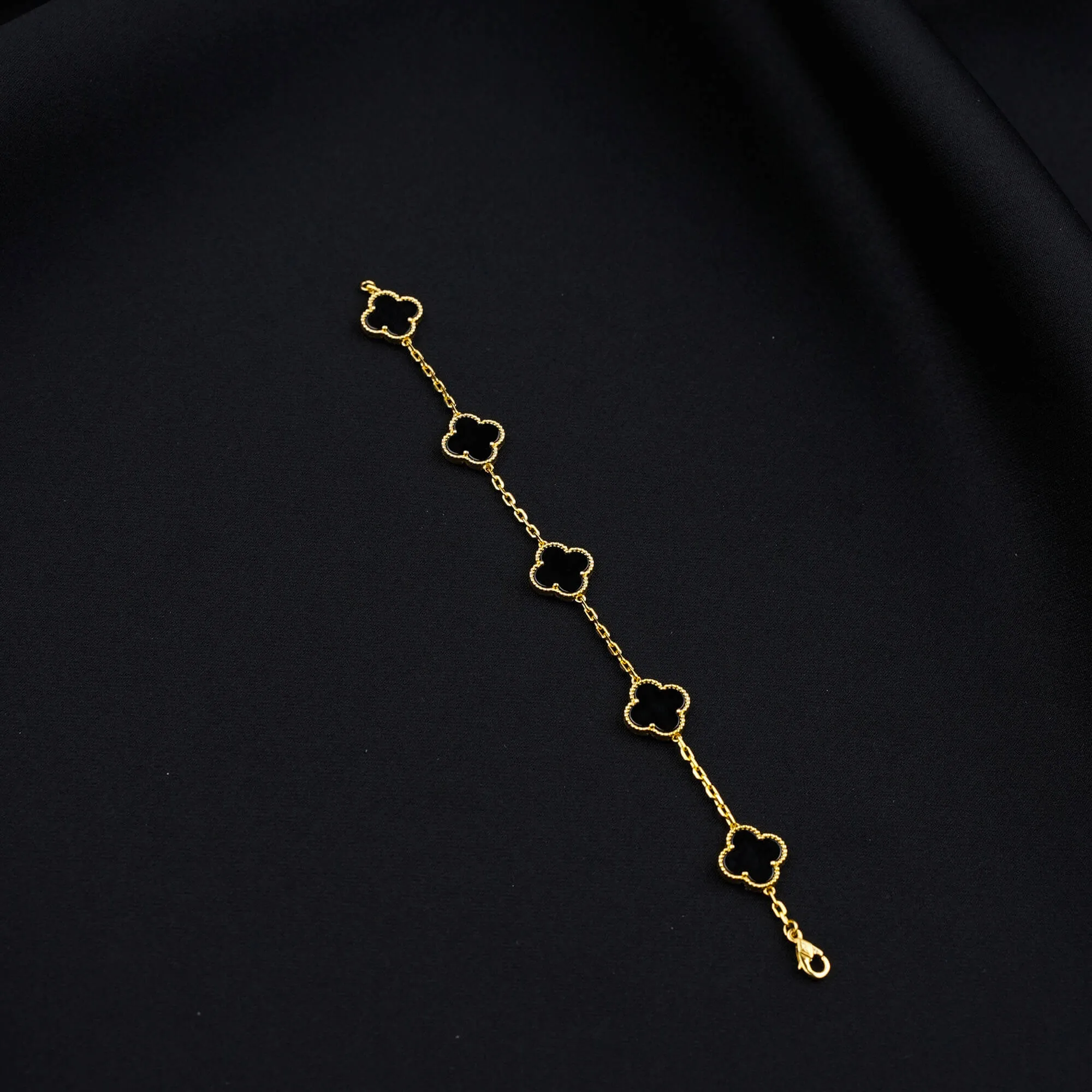 925 Ayar Kadın Gümüş Bileklik Siyah Yonca