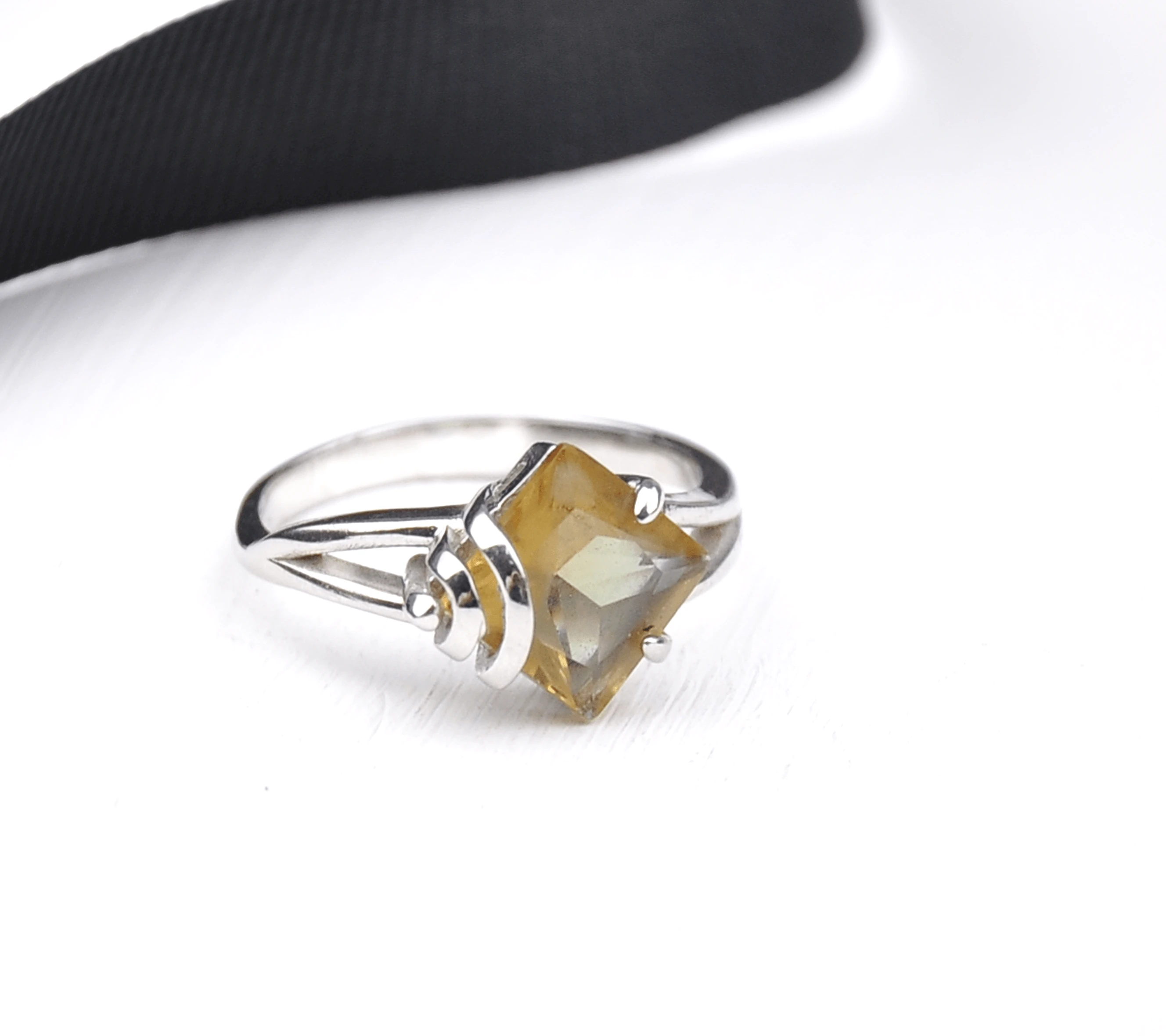 925 Ayar Kadın Gümüş (Silver) Yüzük