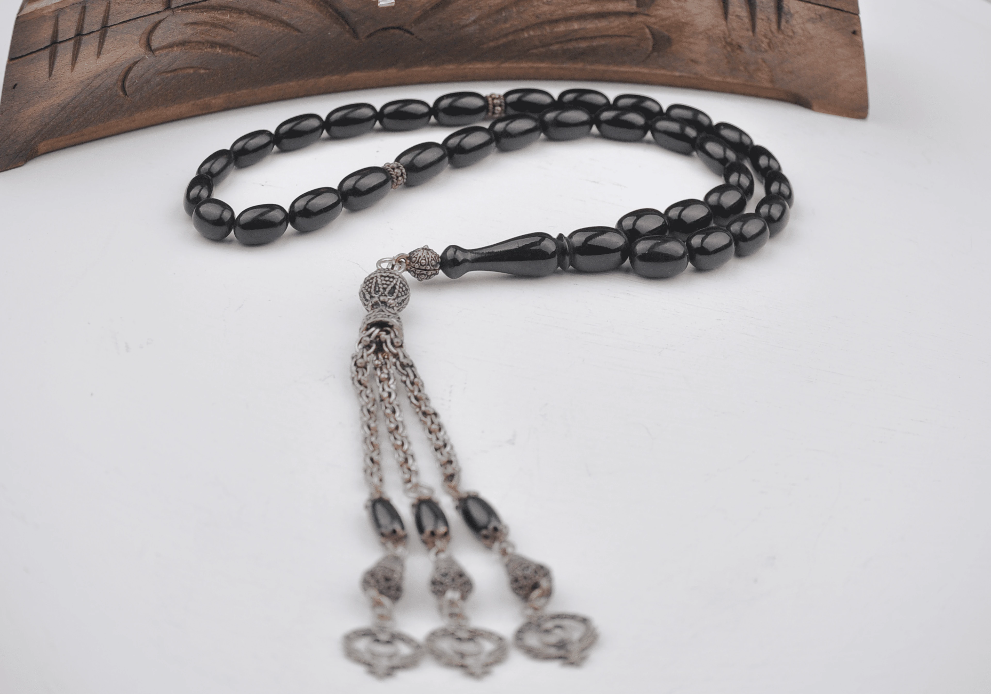 925 Ayar Gümüş Püsküllü Arpa Kesim Sıkma Kehribar Tesbih