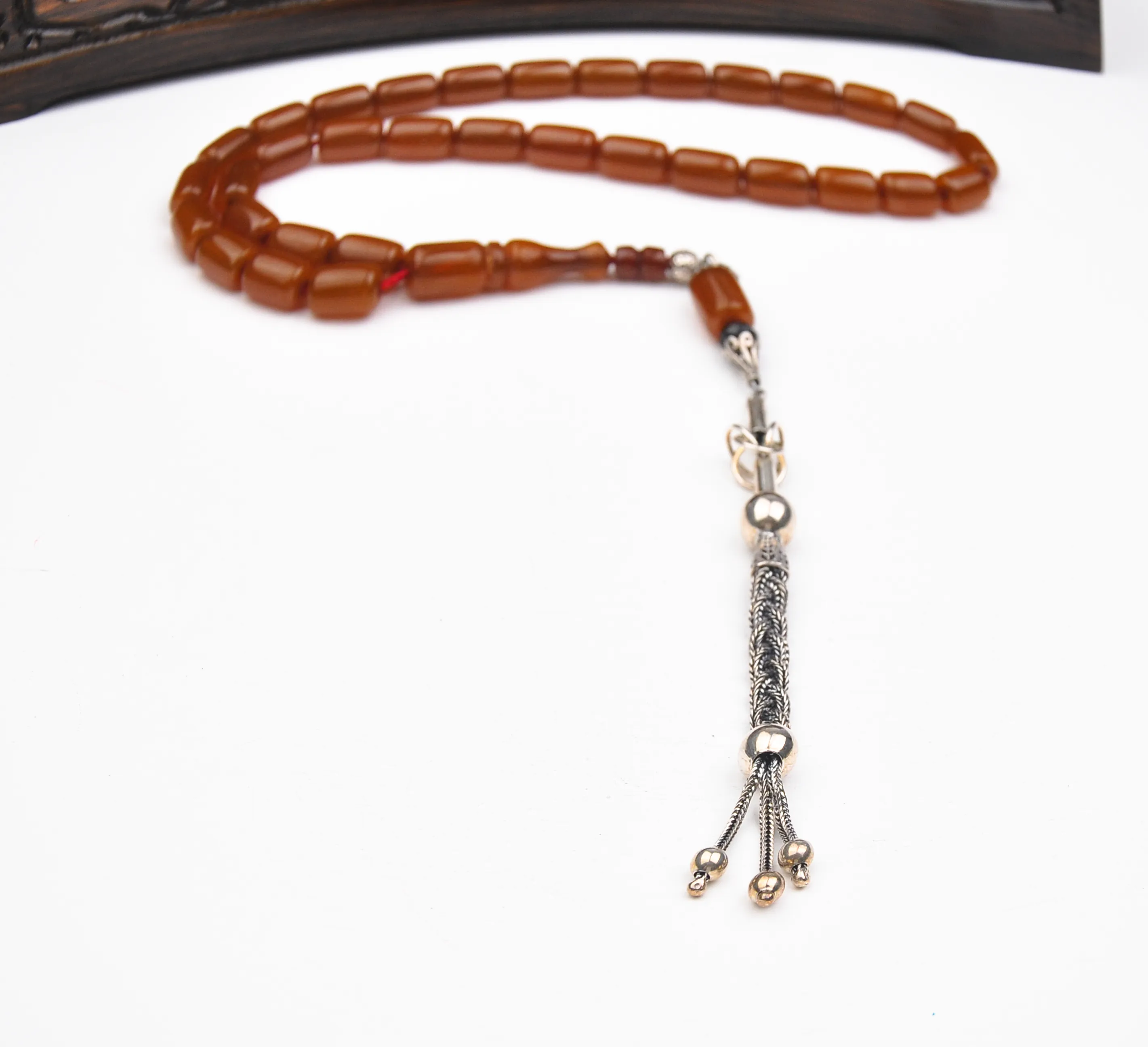 925 Ayar Gümüş Püsküllü Kapsül Kesim Sıkma Kehribar Tesbih