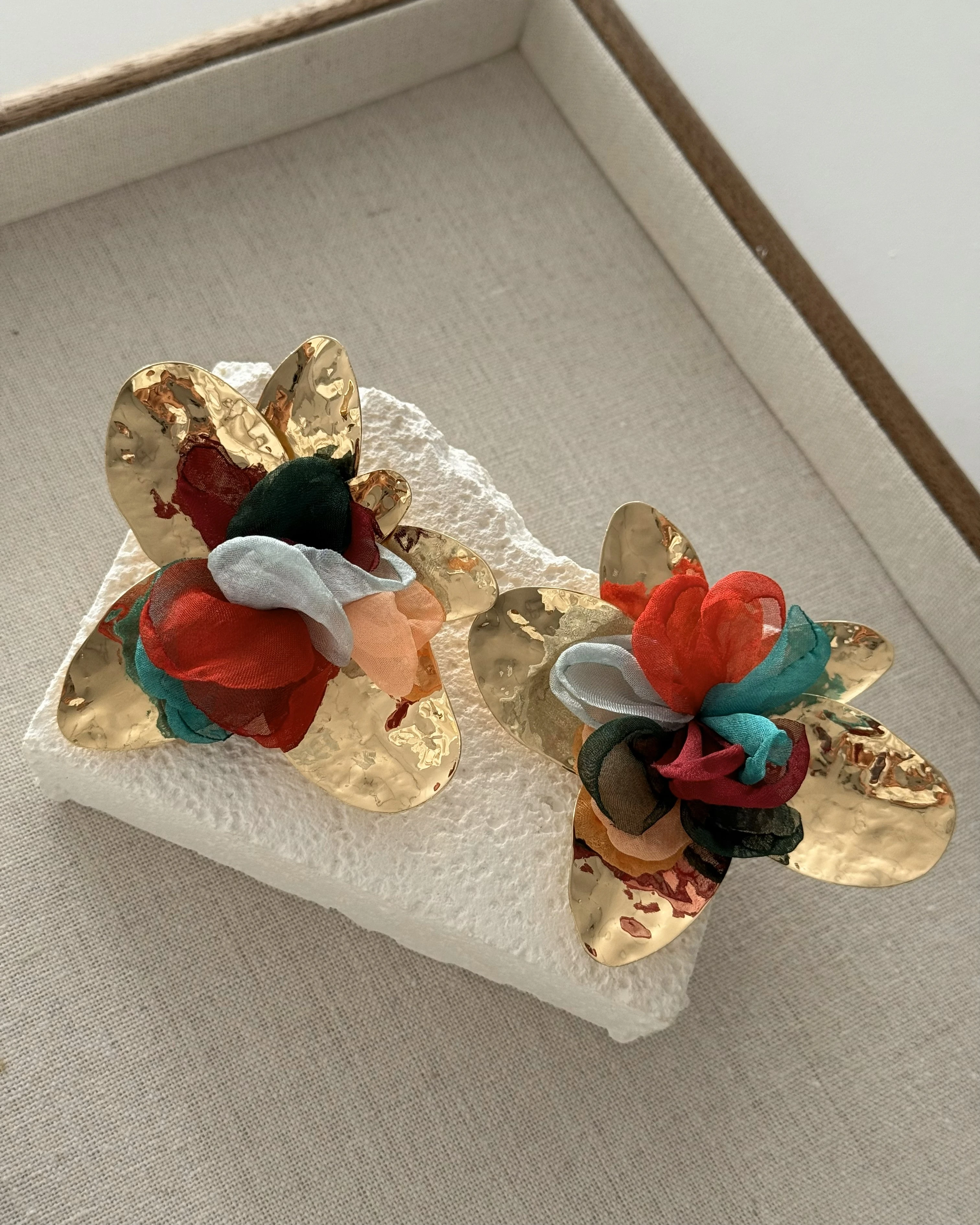 14K İthal Kararmaz Kadın Çelik Küpe