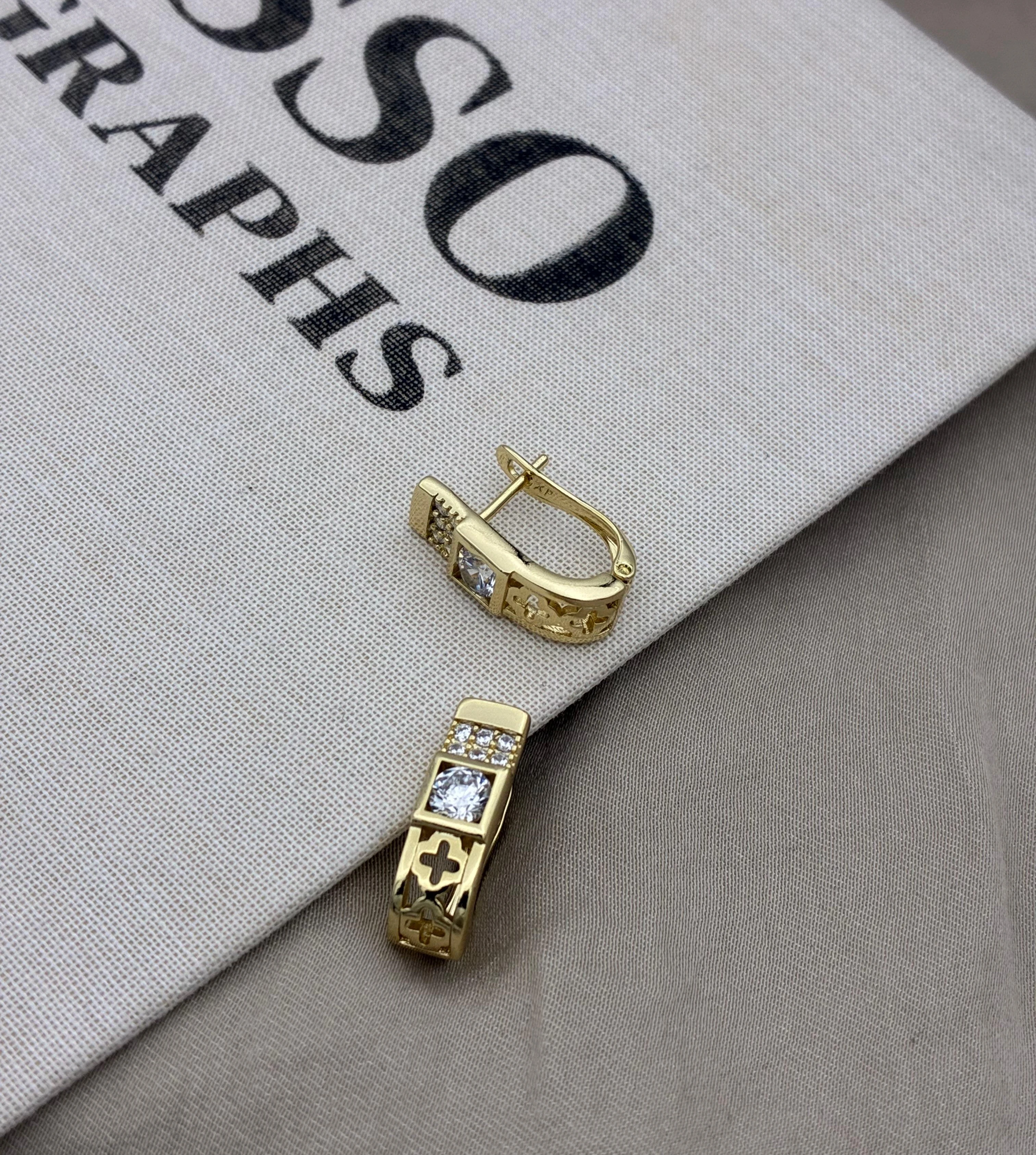 14K İthal Kararmaz Kadın Çelik Küpe