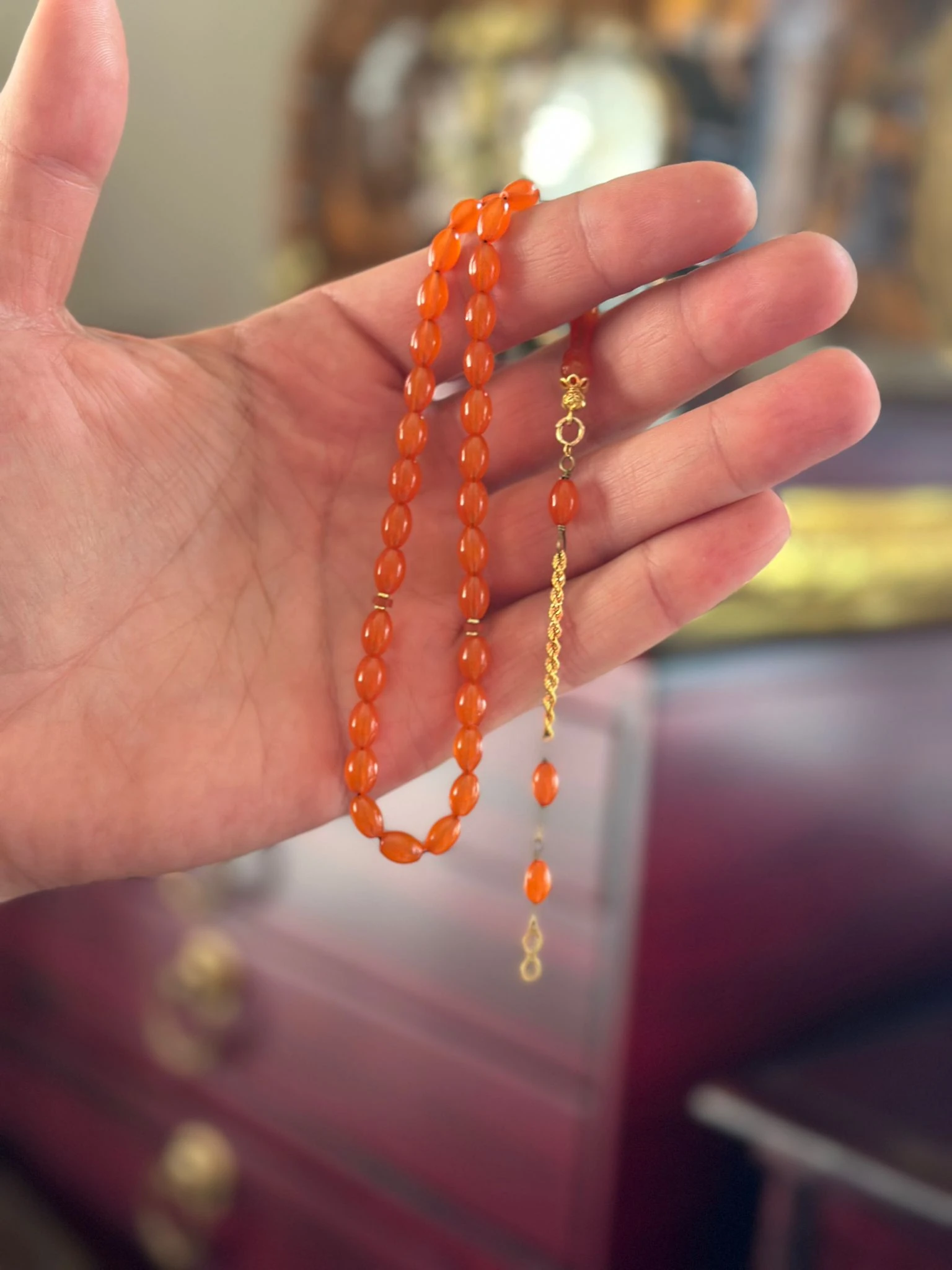 14 Ayar Altın Zincirli Arpa Kesim Sıkma Kehribar Tesbih